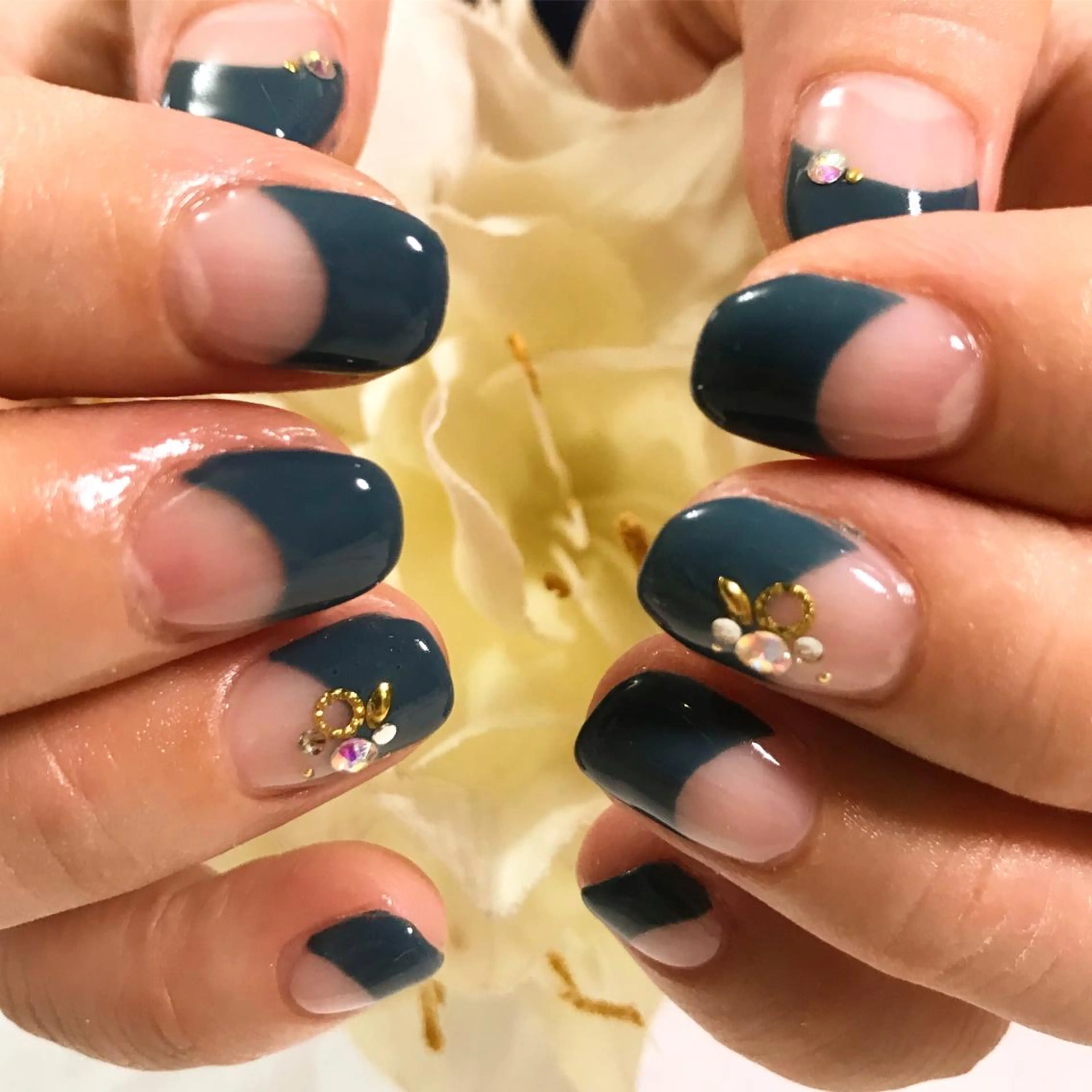 ネイル フットネイル フレンチネイル ワンカラーネイル シンプルネイル 春ネイル ネイル フフラ所属・nail fufla ♡yamane♡のネイルデザイン