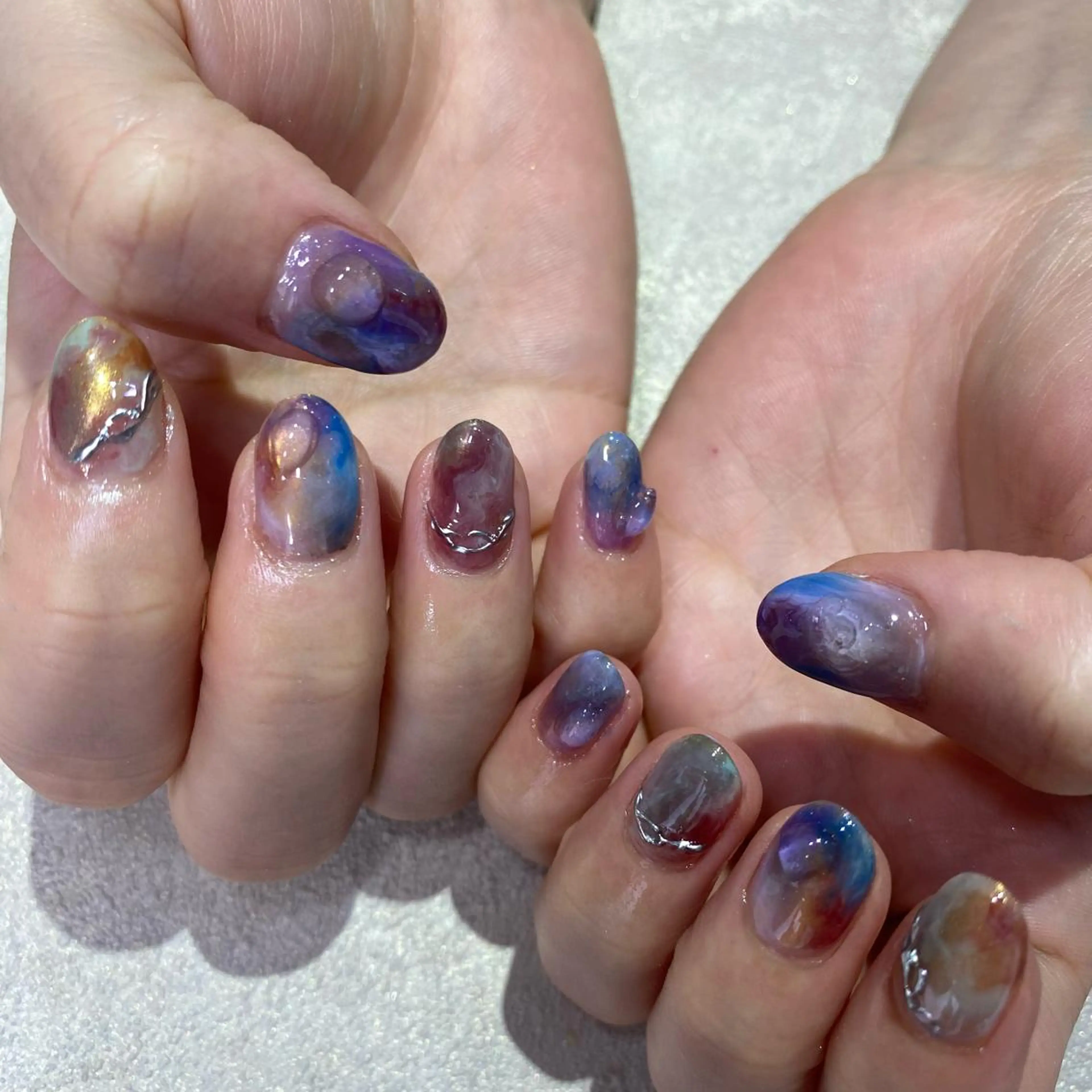 ネイル ハンドネイル Amber21.所属・Nagahama Akariのネイルデザイン