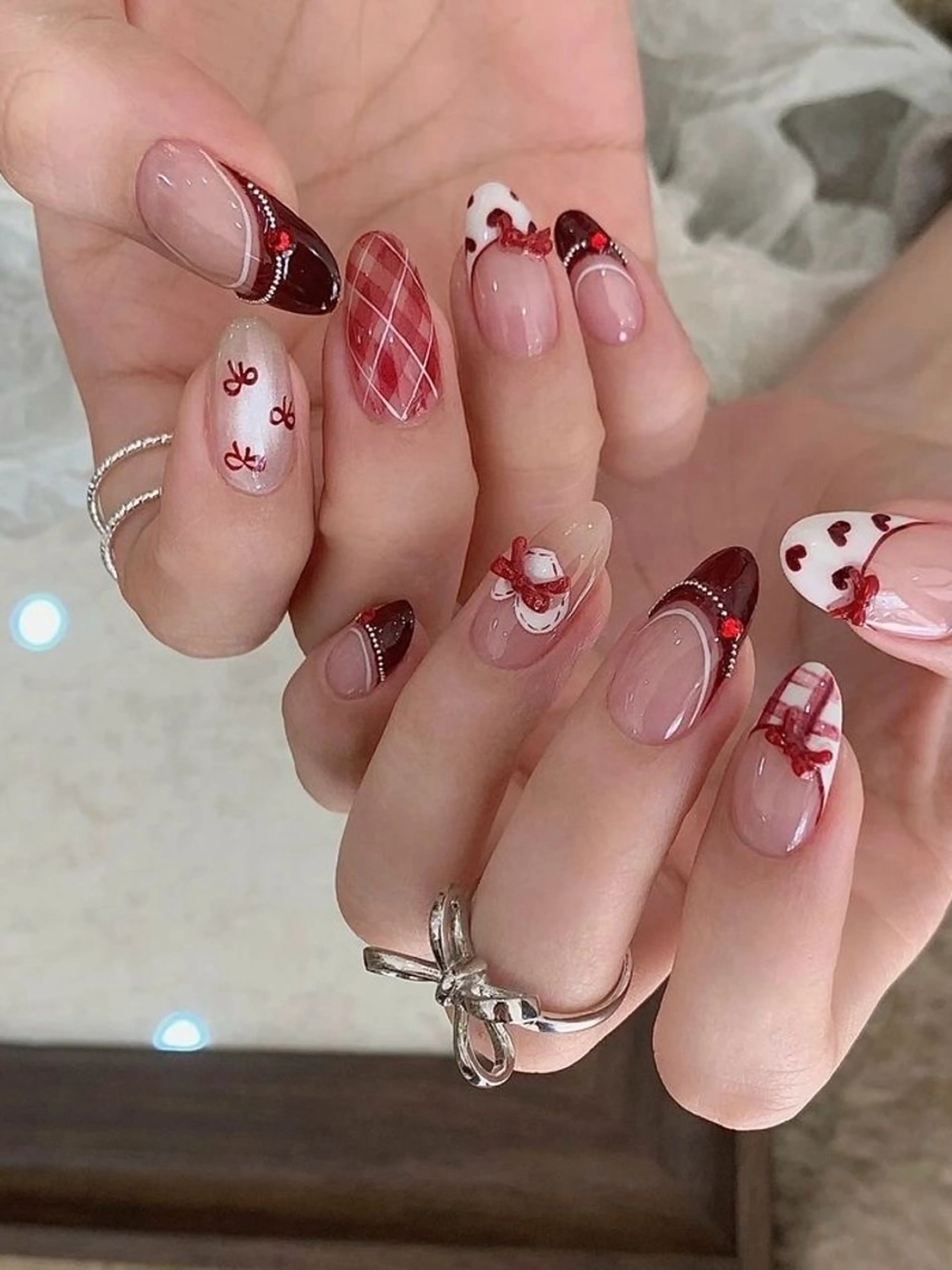 ネイル ハンドネイル ハンドケア Nova Nail Nambaのネイルデザイン