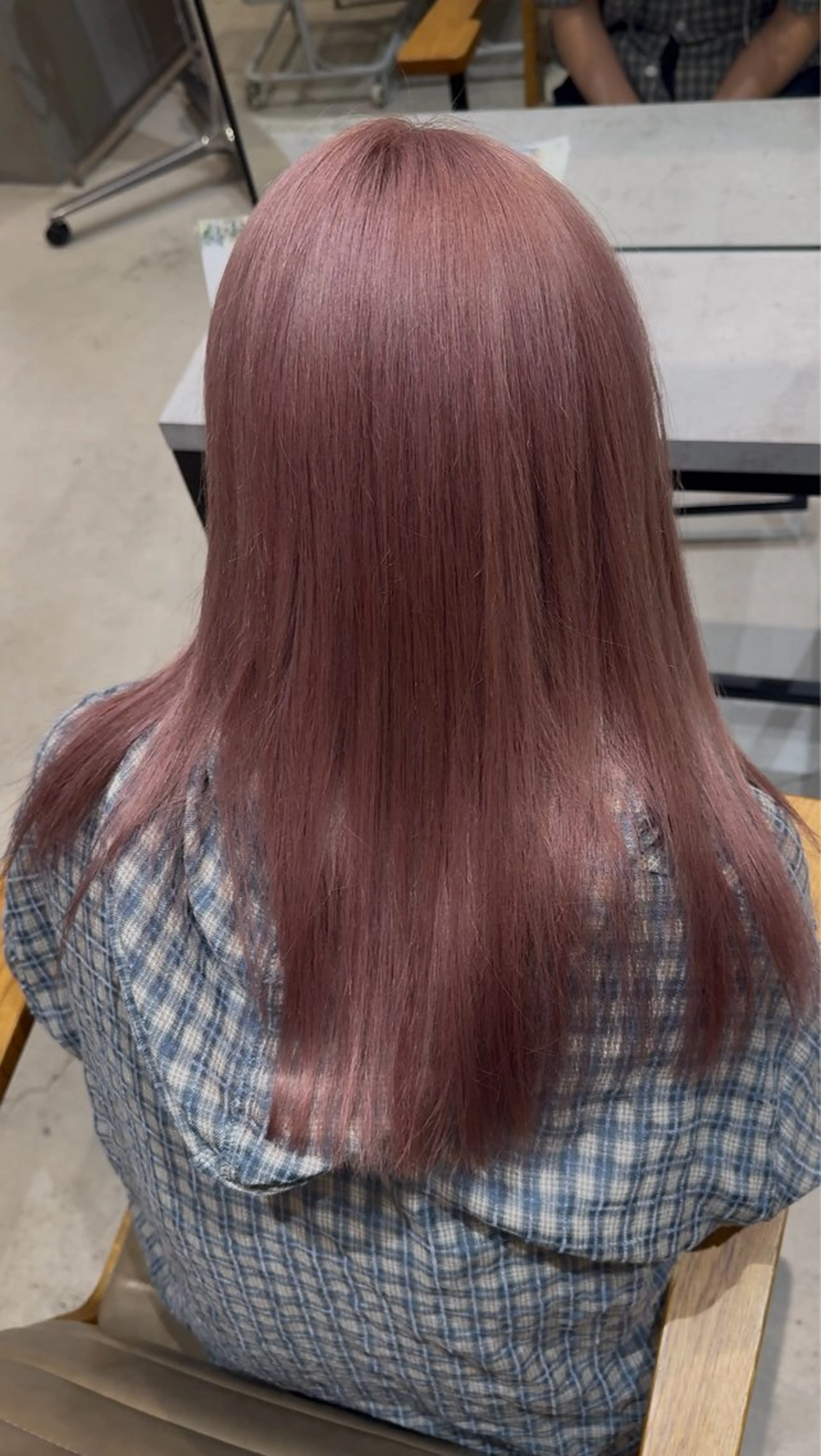 セミロング カラー セミロングパーマ バレイヤージュ ベージュカラー ブリーチ ブロンド hono🐬カラー 特化/ハイトーンのヘアスタイル