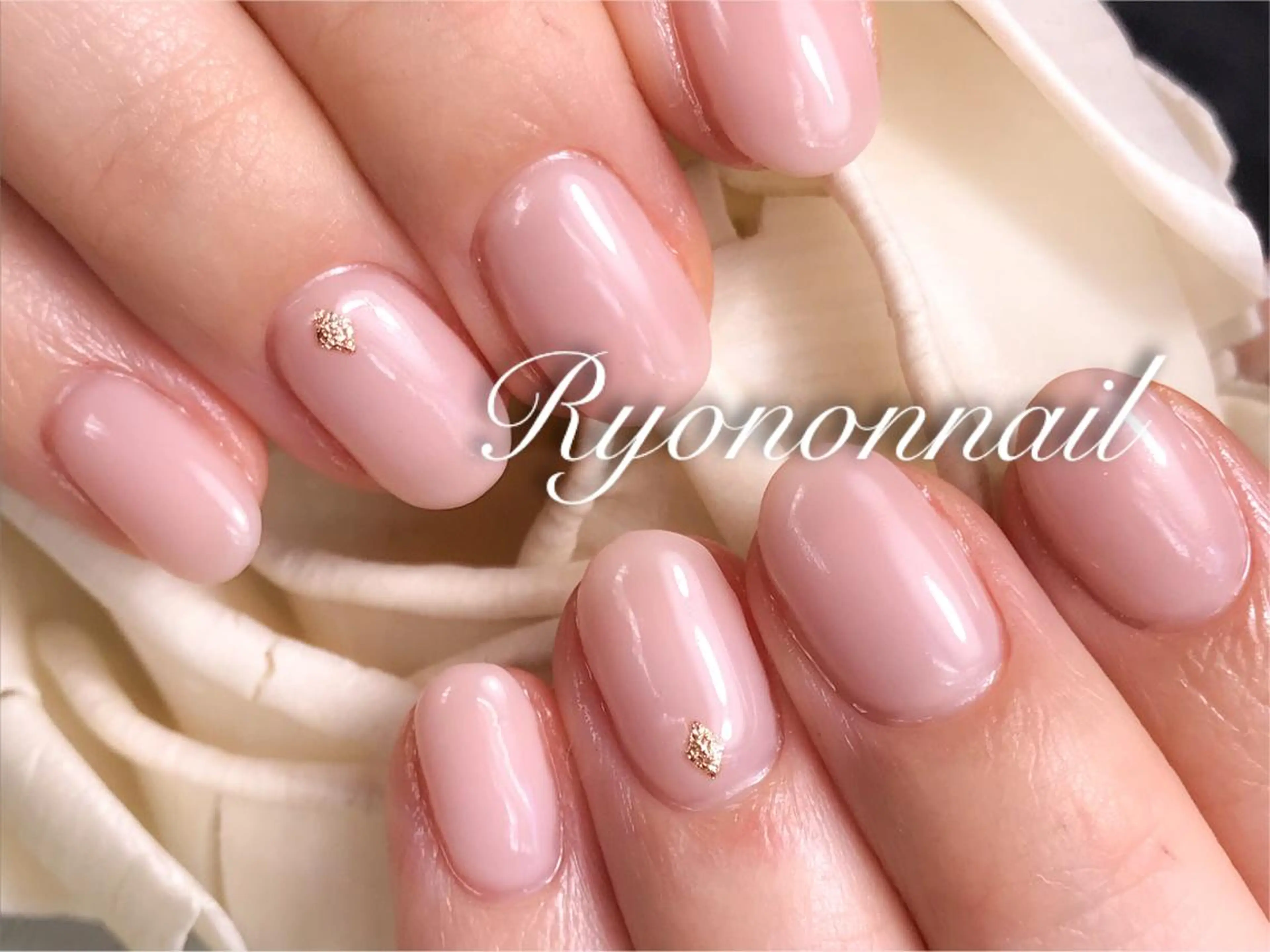 ネイル Ryononnail(リョノンネイル)所属・Ryononnail 上谷典子のネイルデザイン