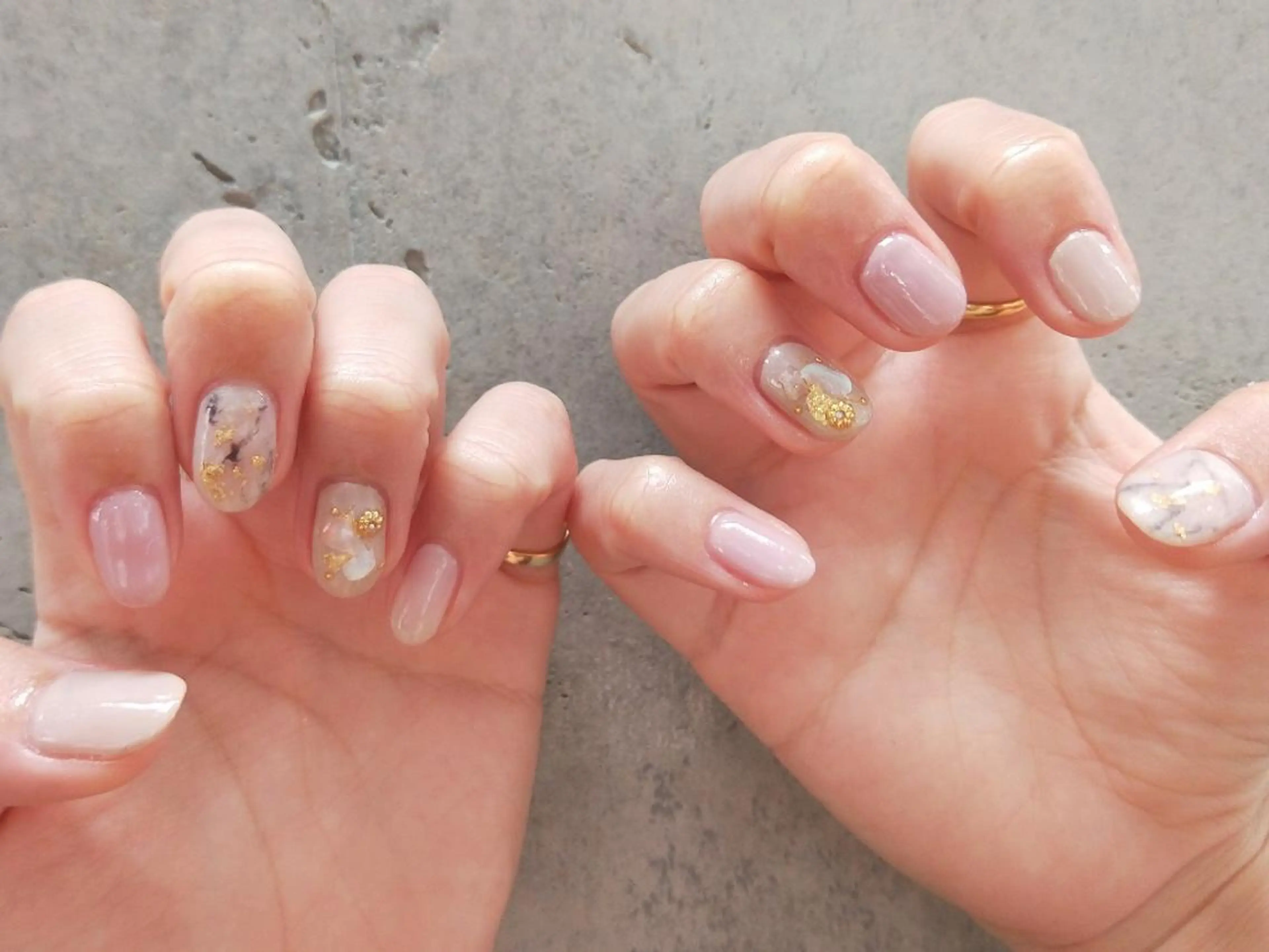 ネイル ハンドネイル ハンドケア R'well所属・はばすみれ🎀ﾈｲﾙ 光ﾌｪｲｼｬﾙ ﾍｱのネイルデザイン