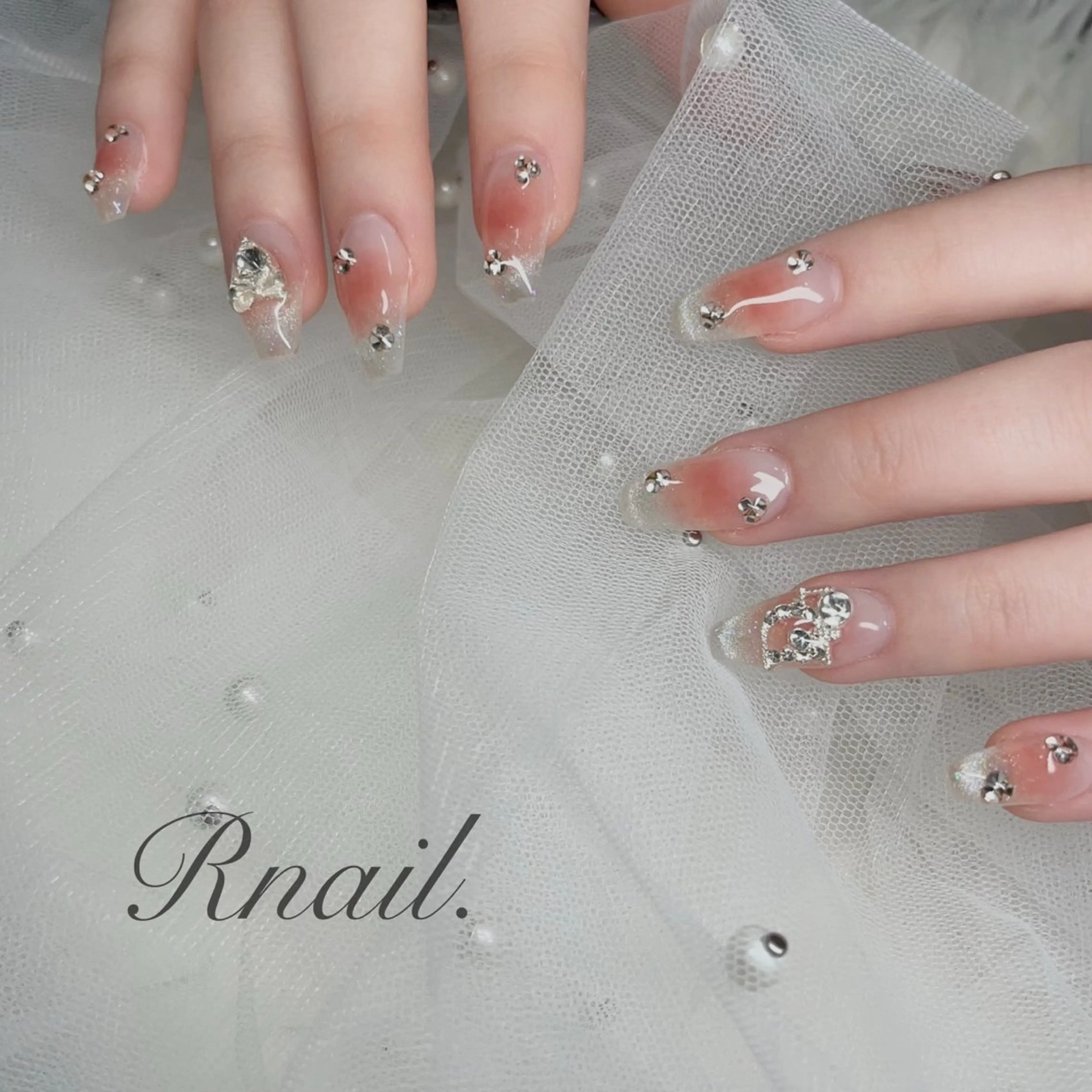 ネイル R nail.のネイルデザイン