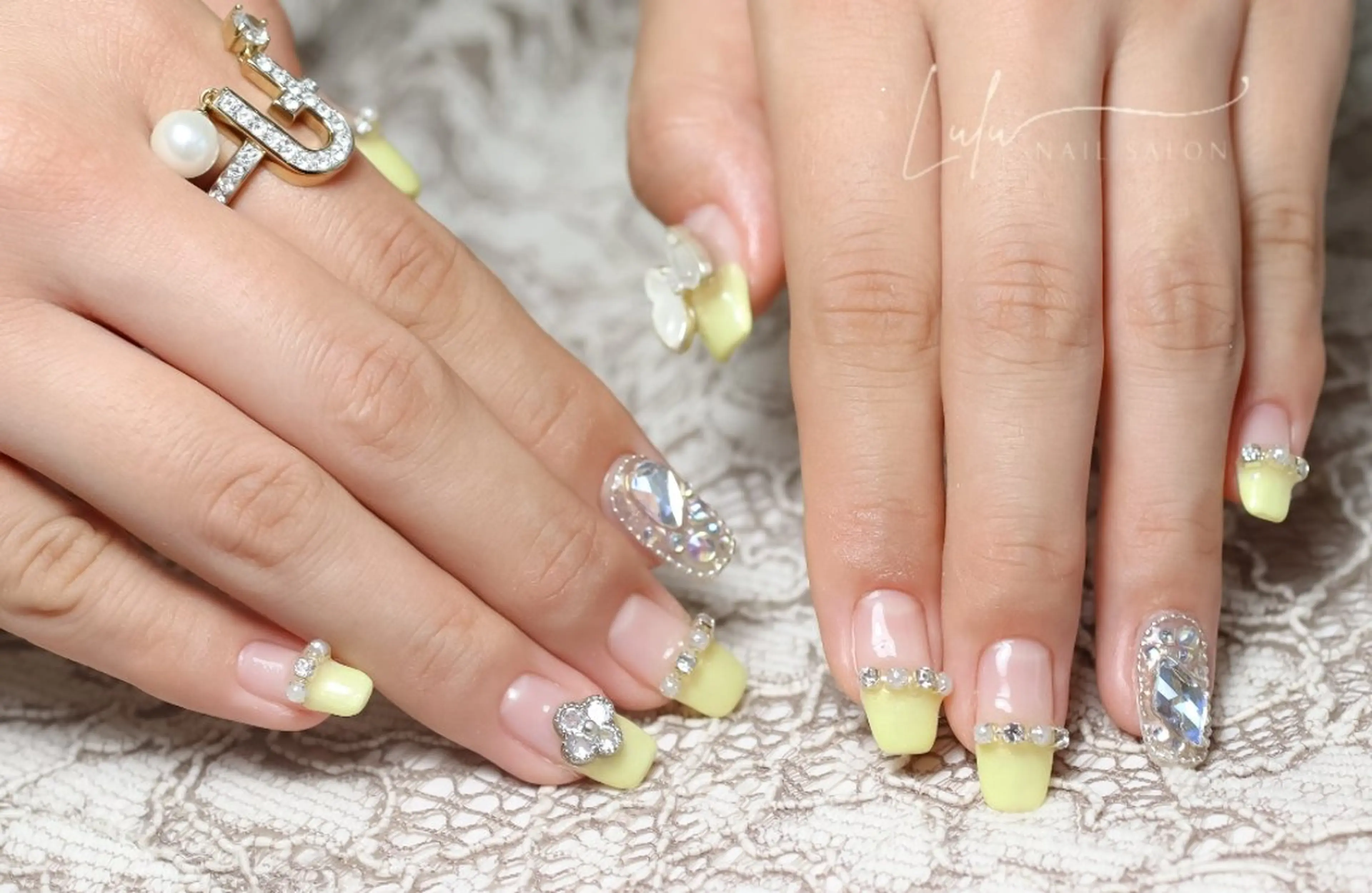 ネイル 持ち込み Lulu nail salon 南堀江店所属・西村 あやかのネイルデザイン