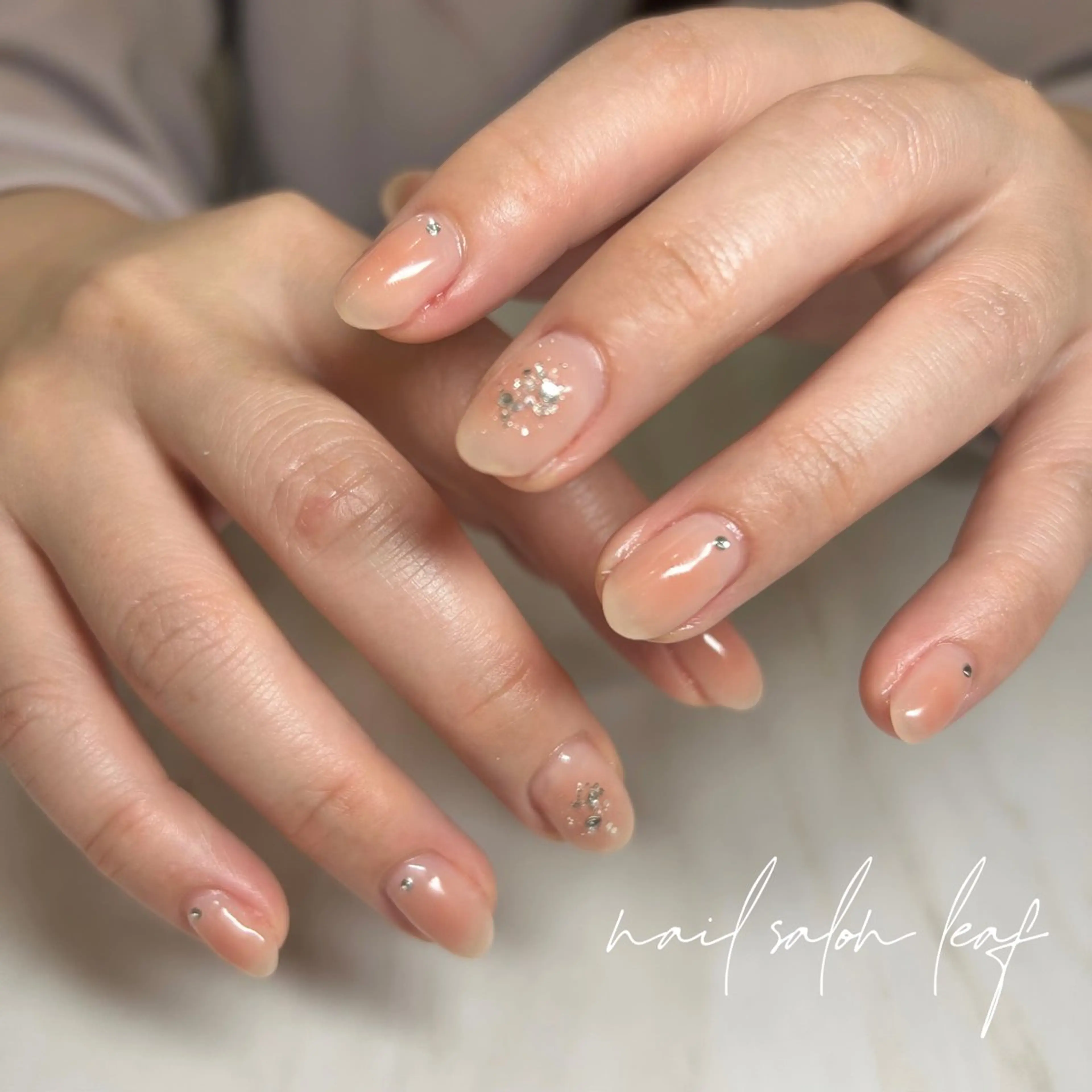 ネイル チークネイル Leaf所属・Leaf ちかほのネイルデザイン