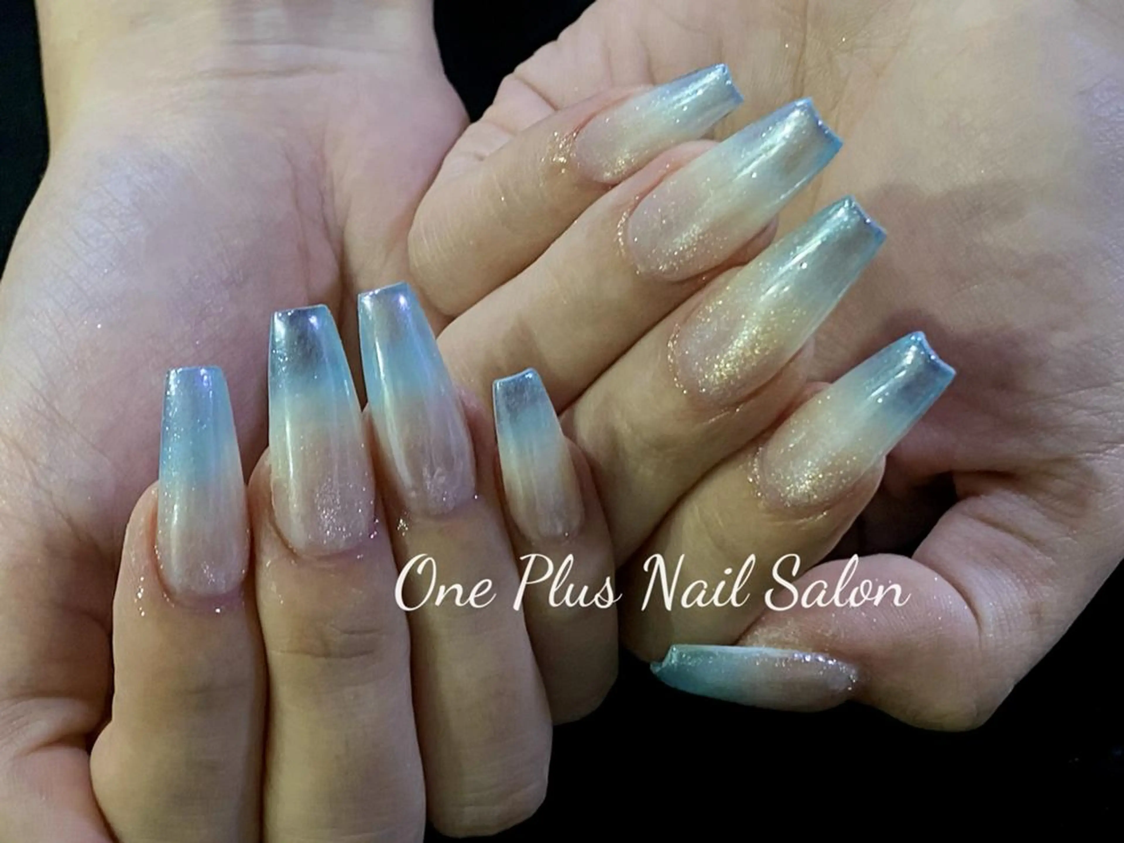 ネイル キラキラネイル One Plus Nail Salonのネイルデザイン