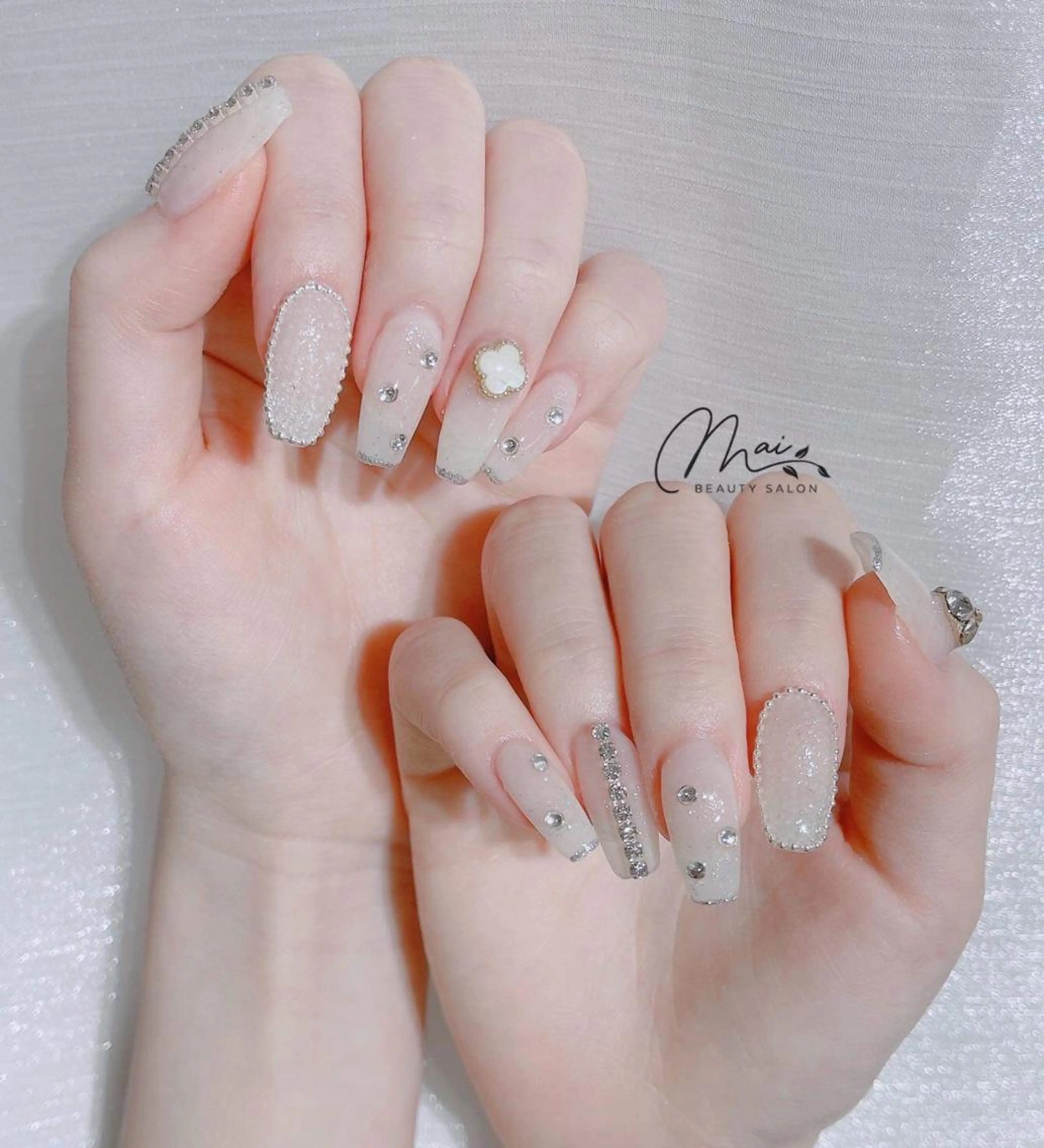 ネイル フットネイル ジェルネイル マグネットネイル パラジェル ワンホンネイル MaiBeauty DanHiのネイルデザイン