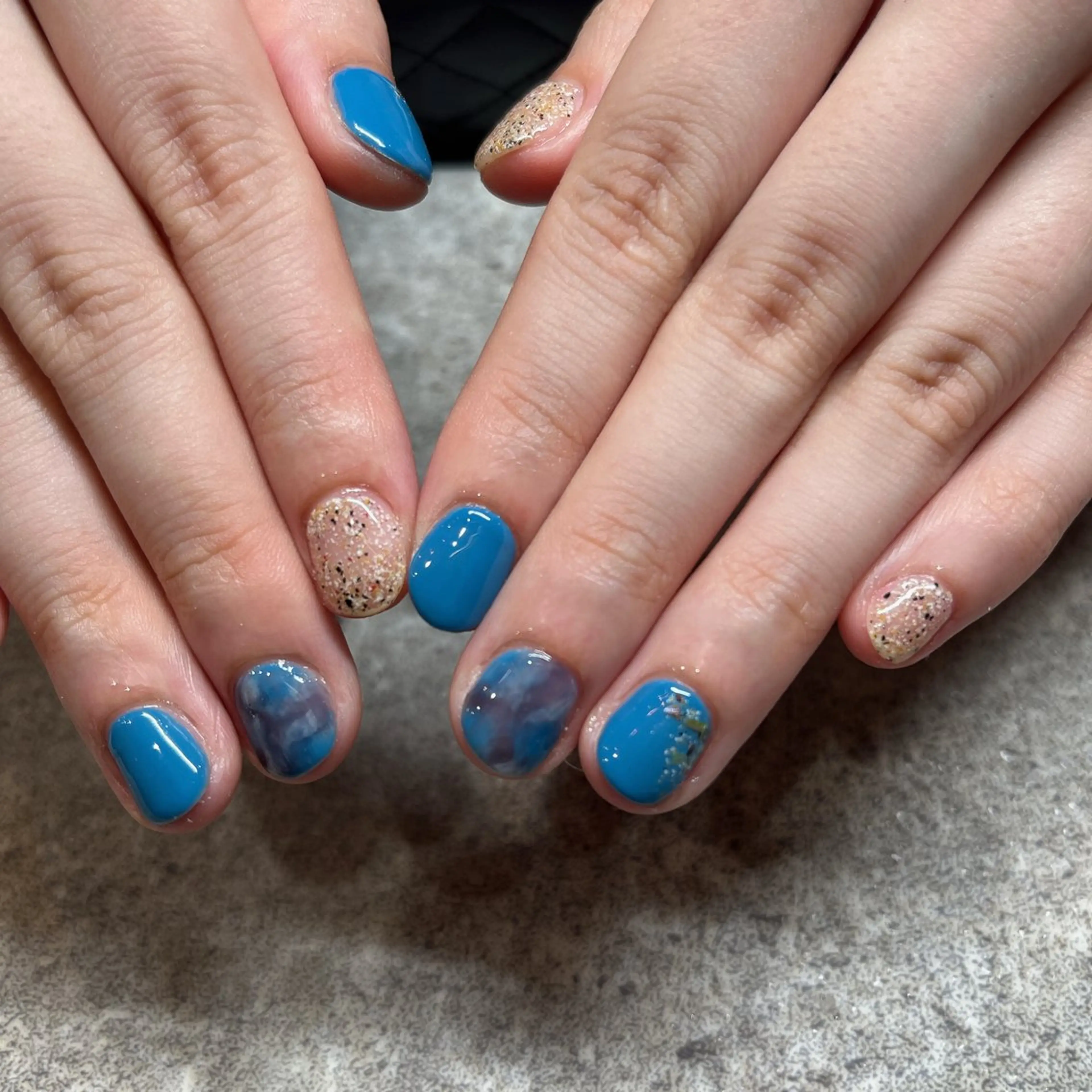 ネイル アマンビューティーリゾート所属・竹内 日菜のマツエク・マツパデザイン