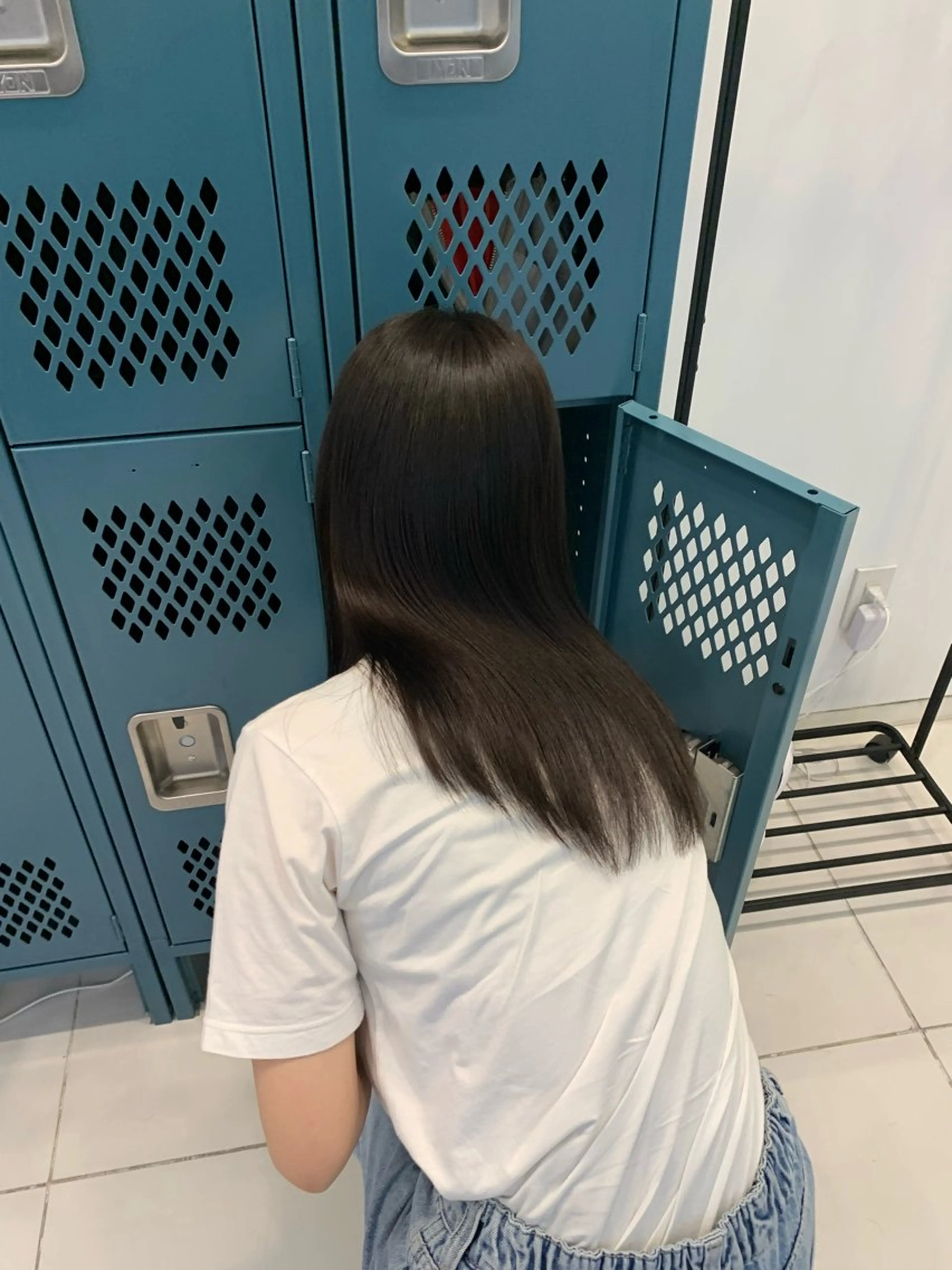 セミロング カラー ヘアカラー トリートメント moeka レイヤー /艶カラー/韓国のヘアスタイル