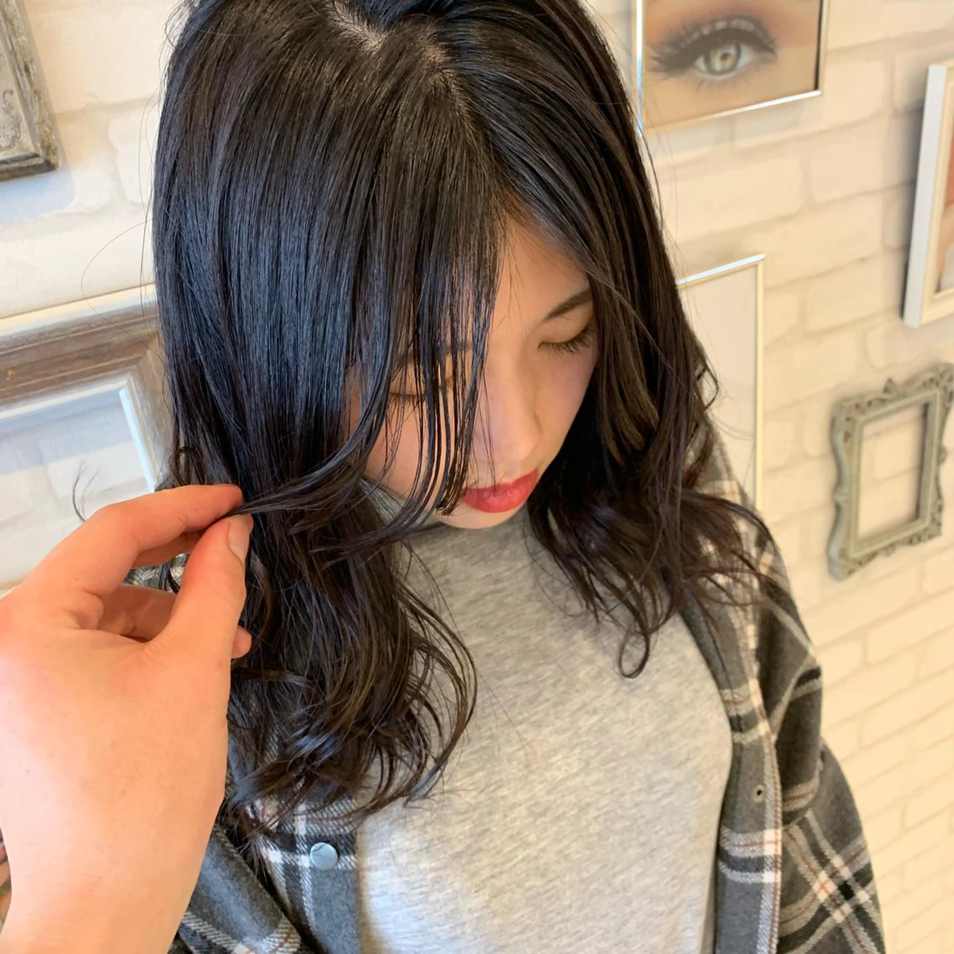 ミディアム ému エミュ　hair &spa所属・近藤 みゅうまのヘアスタイル