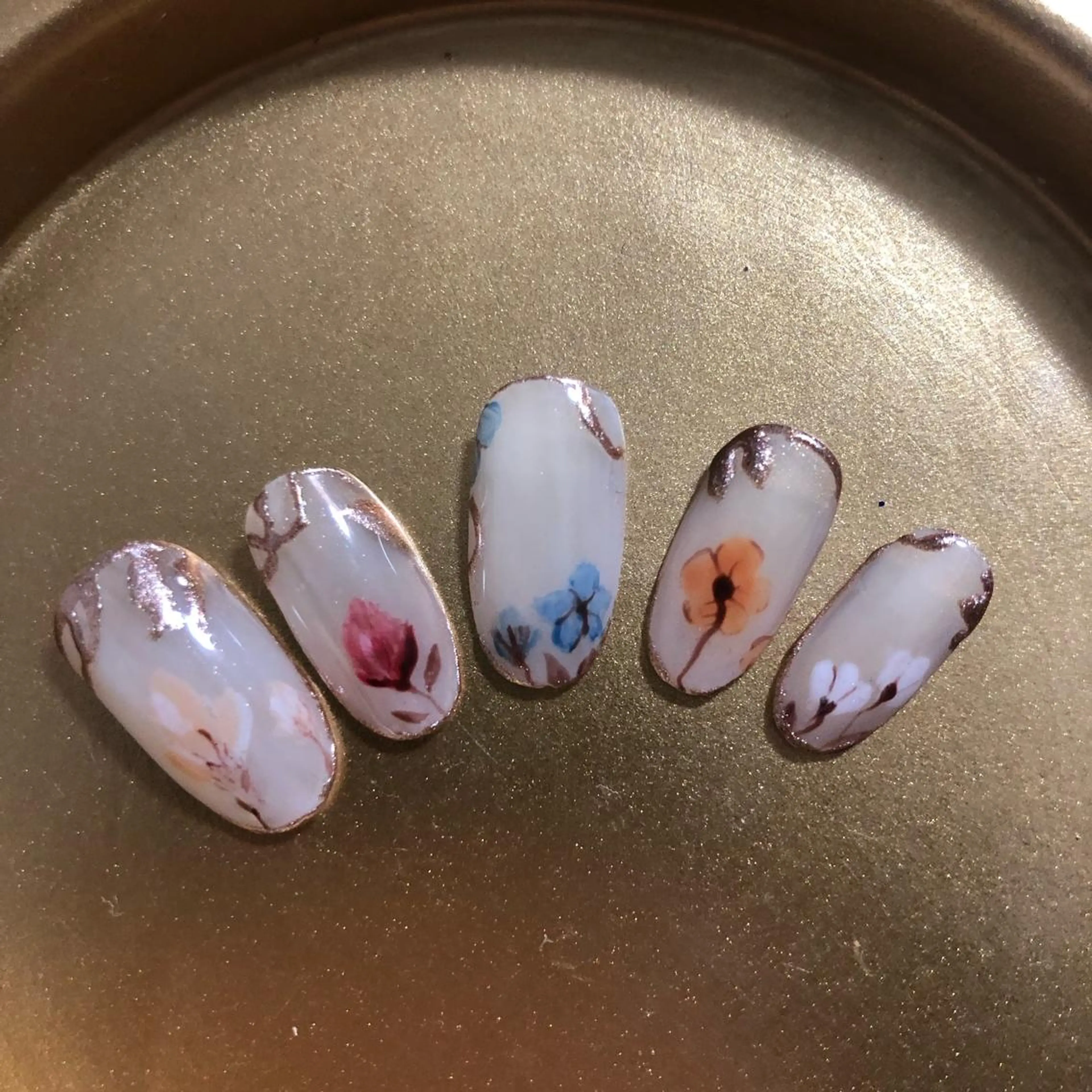 ネイル 宮本 百合子のネイルデザイン