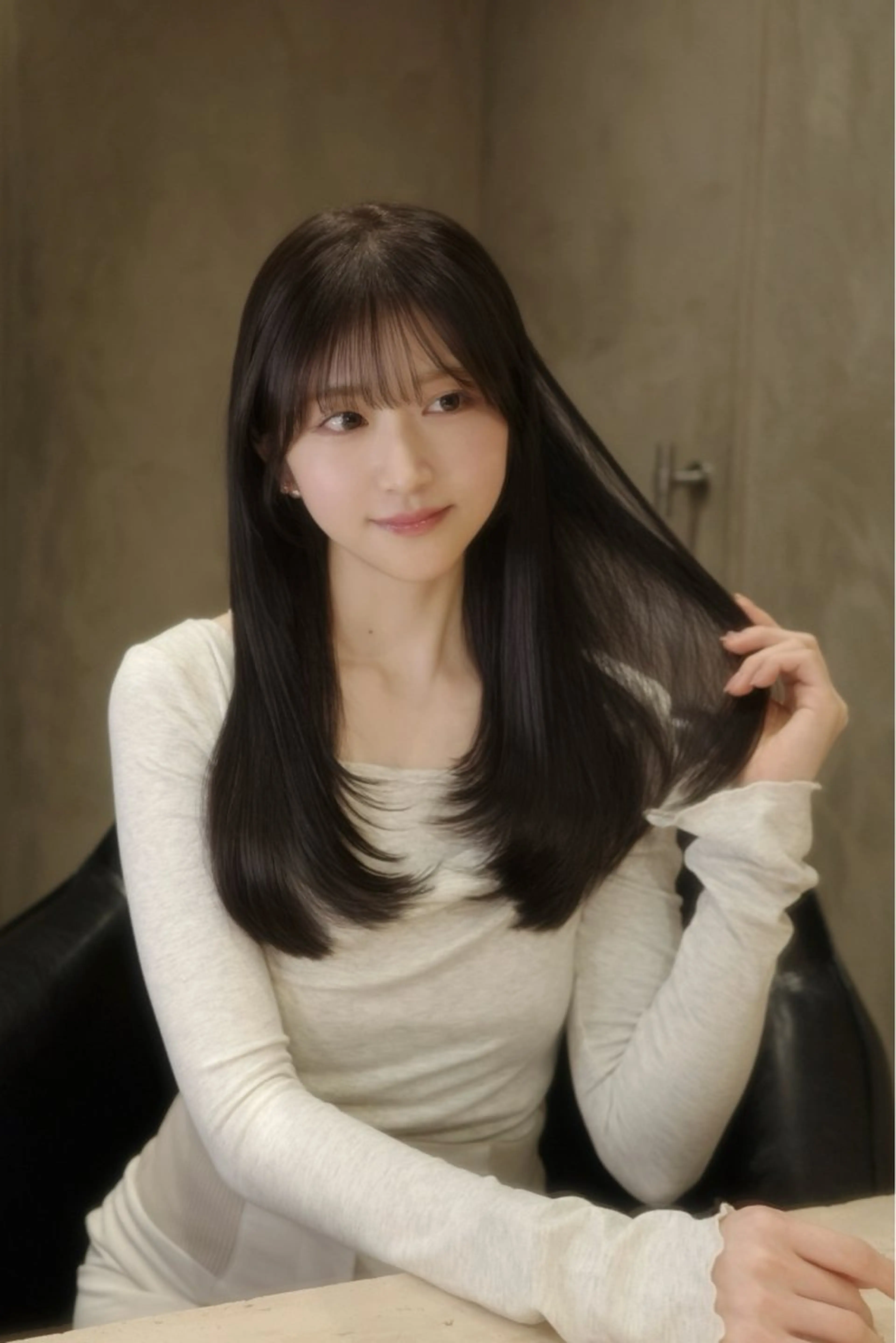 ロング カラー 透明感カラー 髪質改善 レイヤーカット 似合わせカット 縮毛矯正 髪質改善｜酒井 ｜青山のヘアスタイル