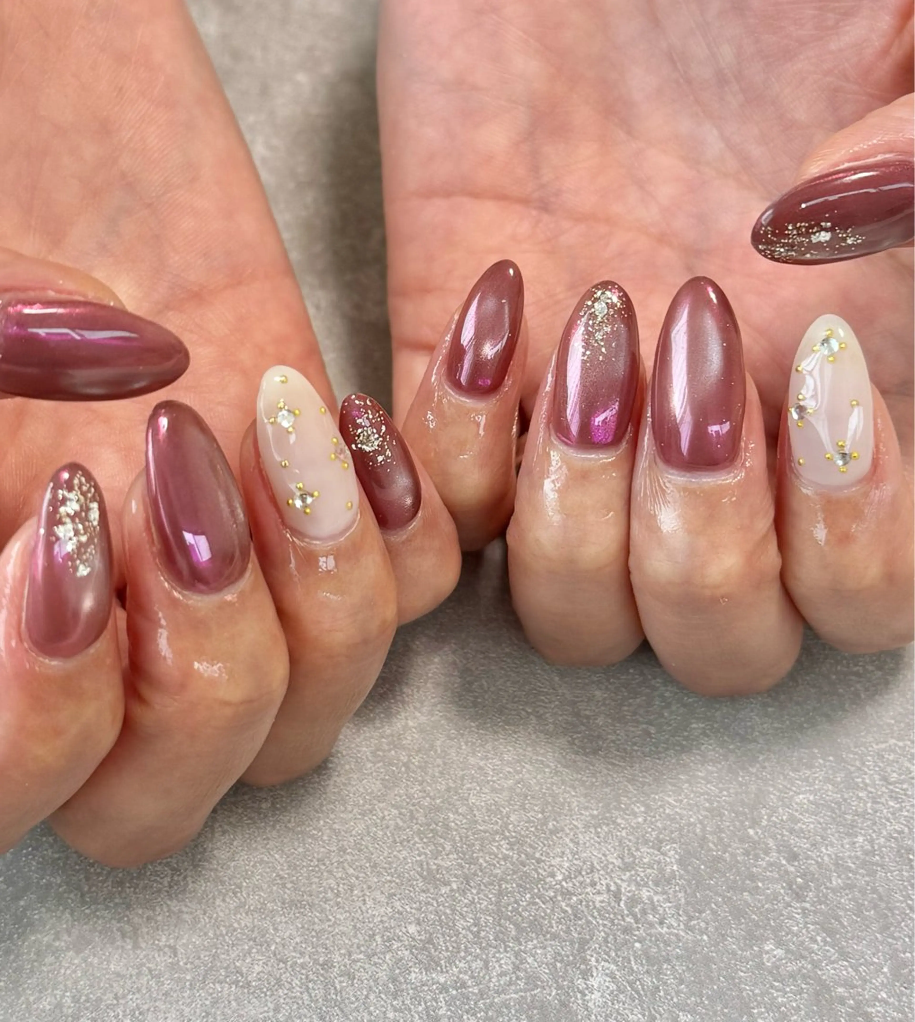 ネイル マグネットネイル ニュアンスネイル ハンドネイル nailroom amyのネイルデザイン