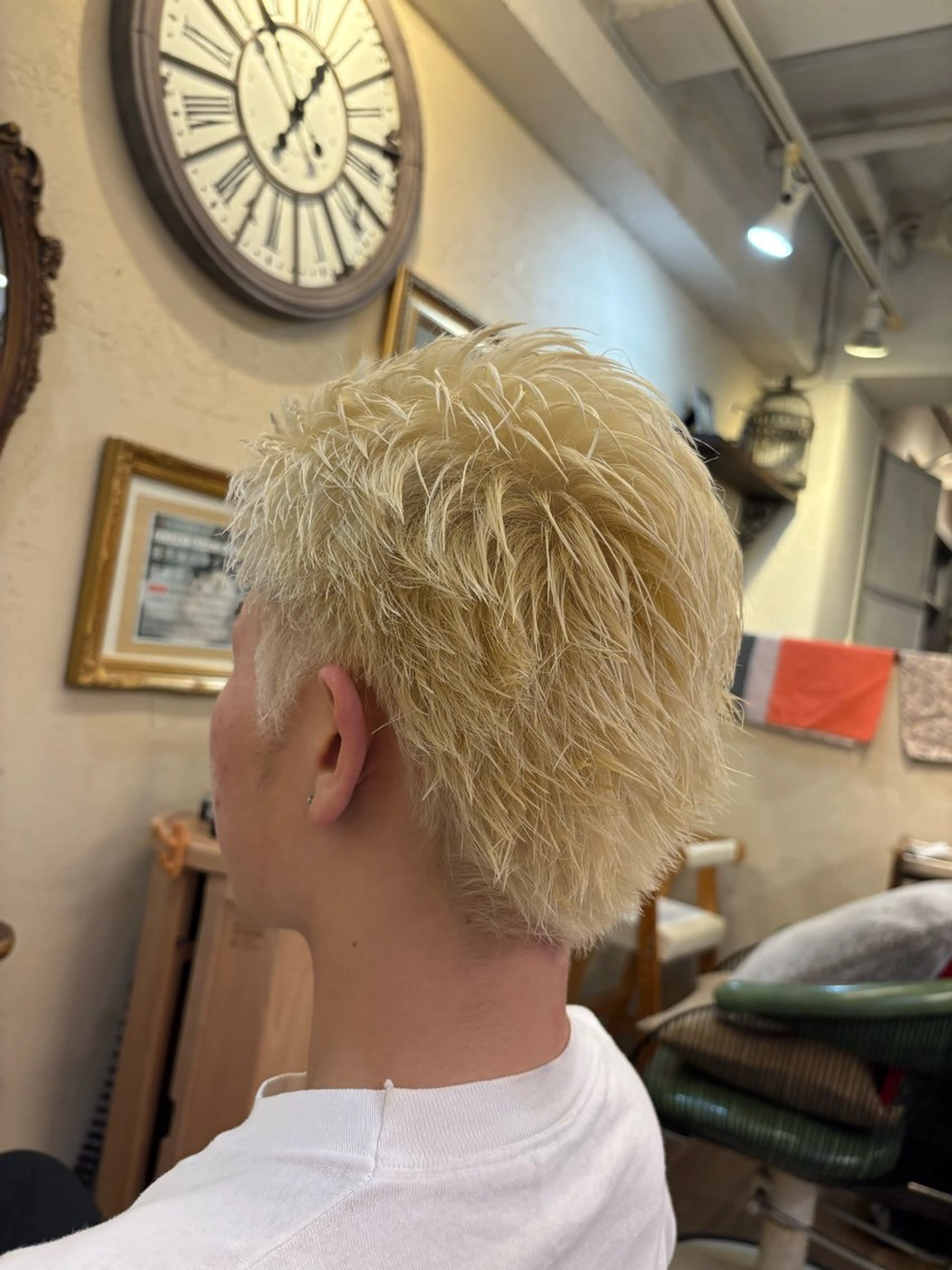 ショート カラー メンズ スパイキーショート ショートヘア veretta .所属・✒️ハイトーン/ メンズ特化　Rikuのヘアスタイル