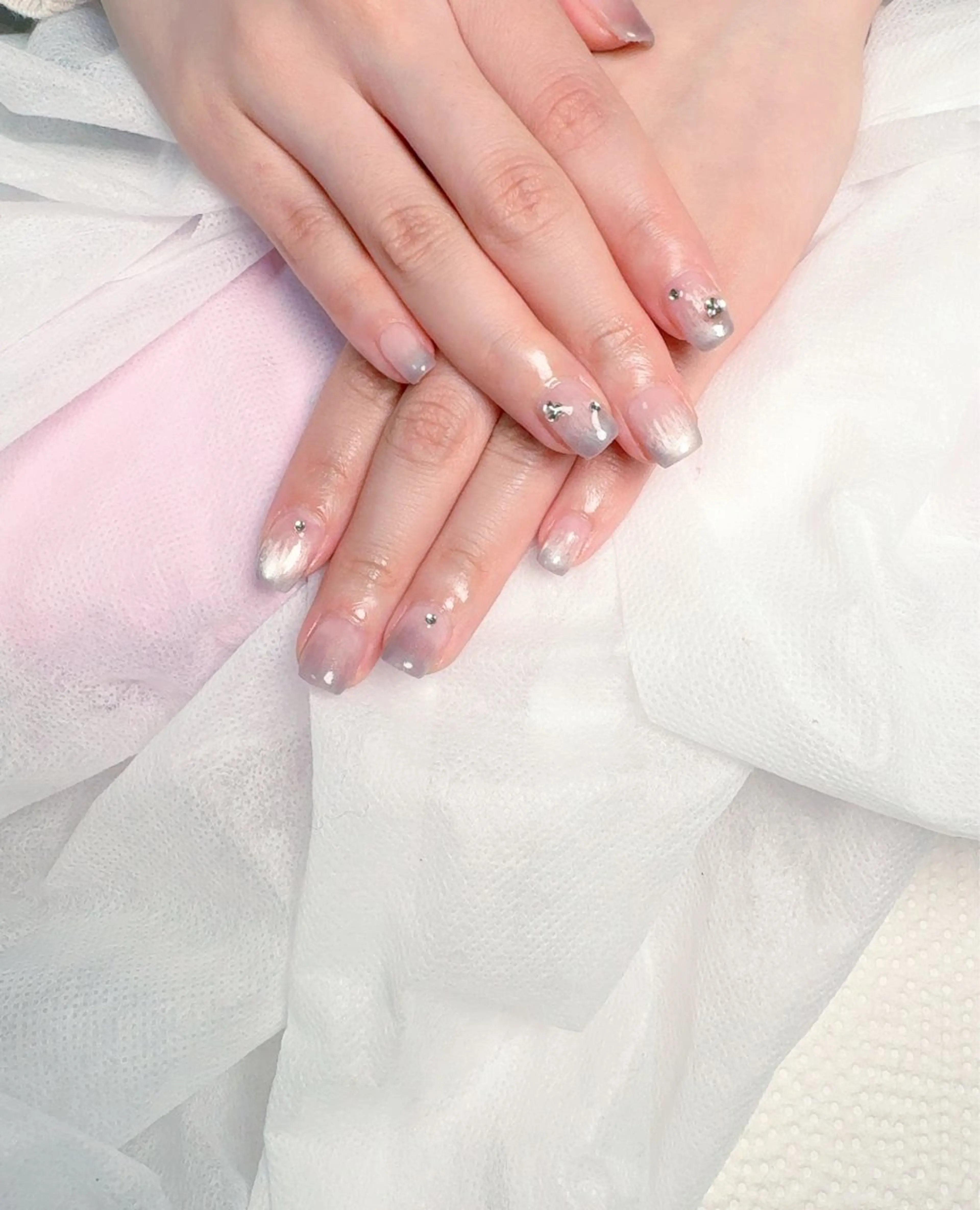 ネイル pink ladyサロン所属・べ にのネイルデザイン