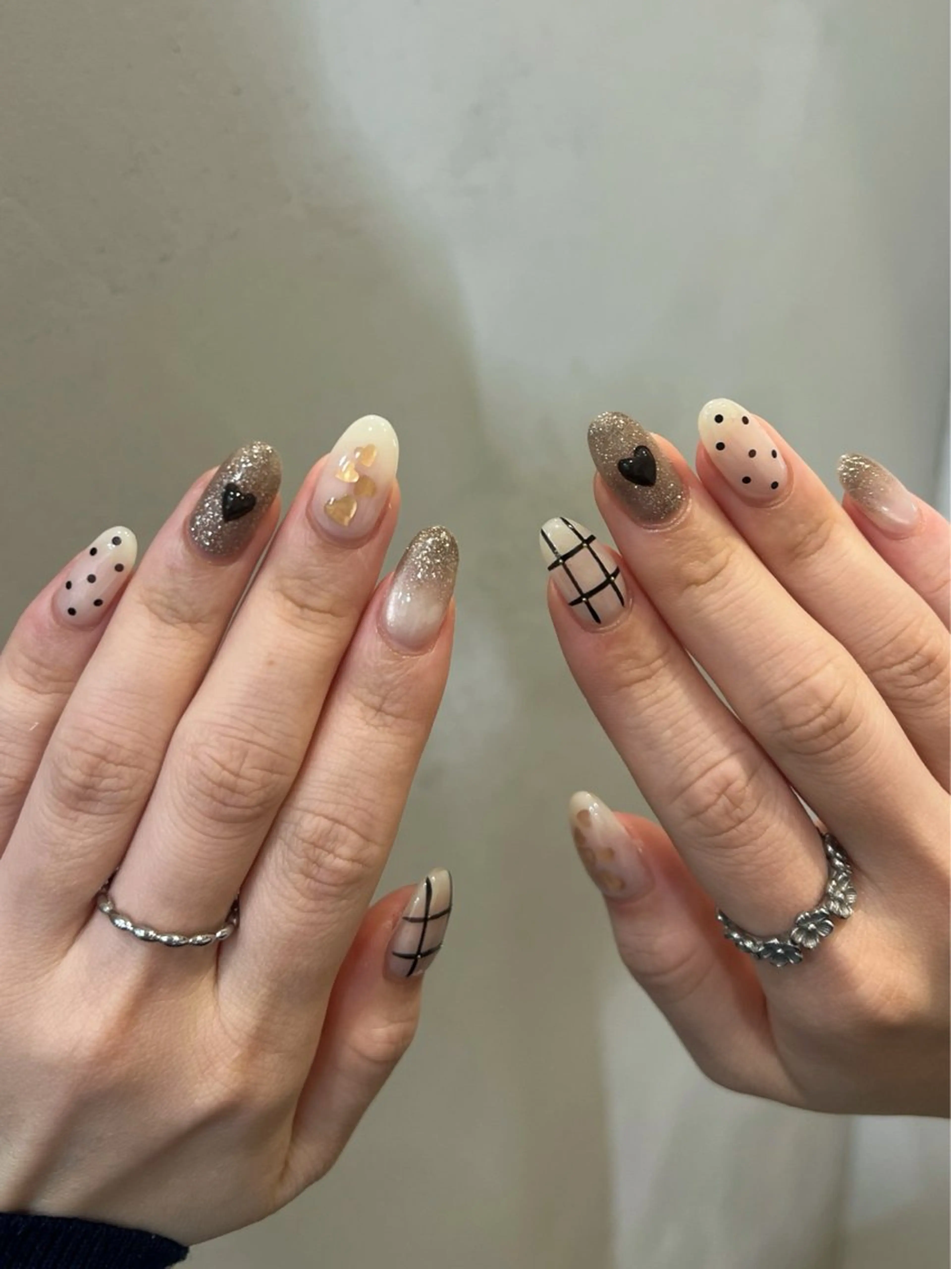 ネイル ハンドネイル ヘアメイクネイリスト 💄💅hidemiのヘアスタイル