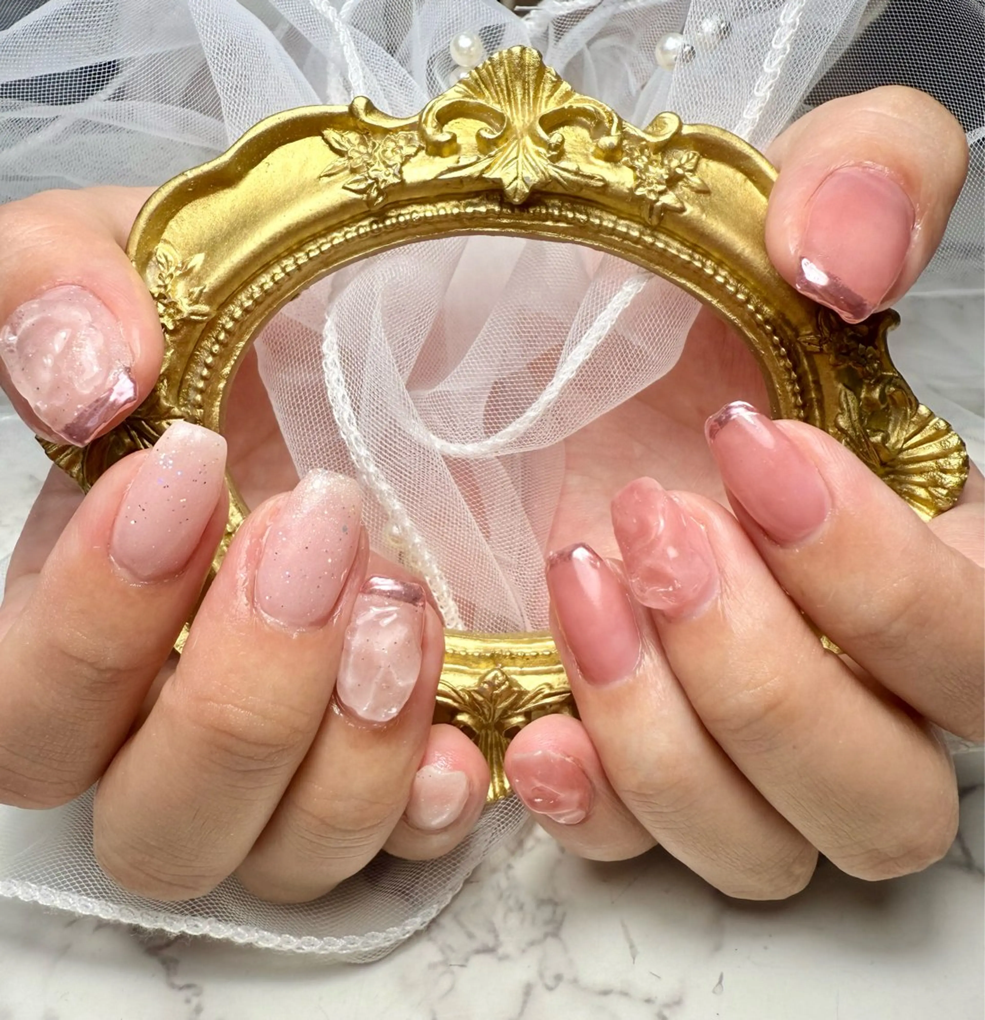 ネイル アートネイル フレンチネイル ガラスフレンチ 氷ネイル・うるうるネイル キラキラネイル M.N_ nailのネイルデザイン
