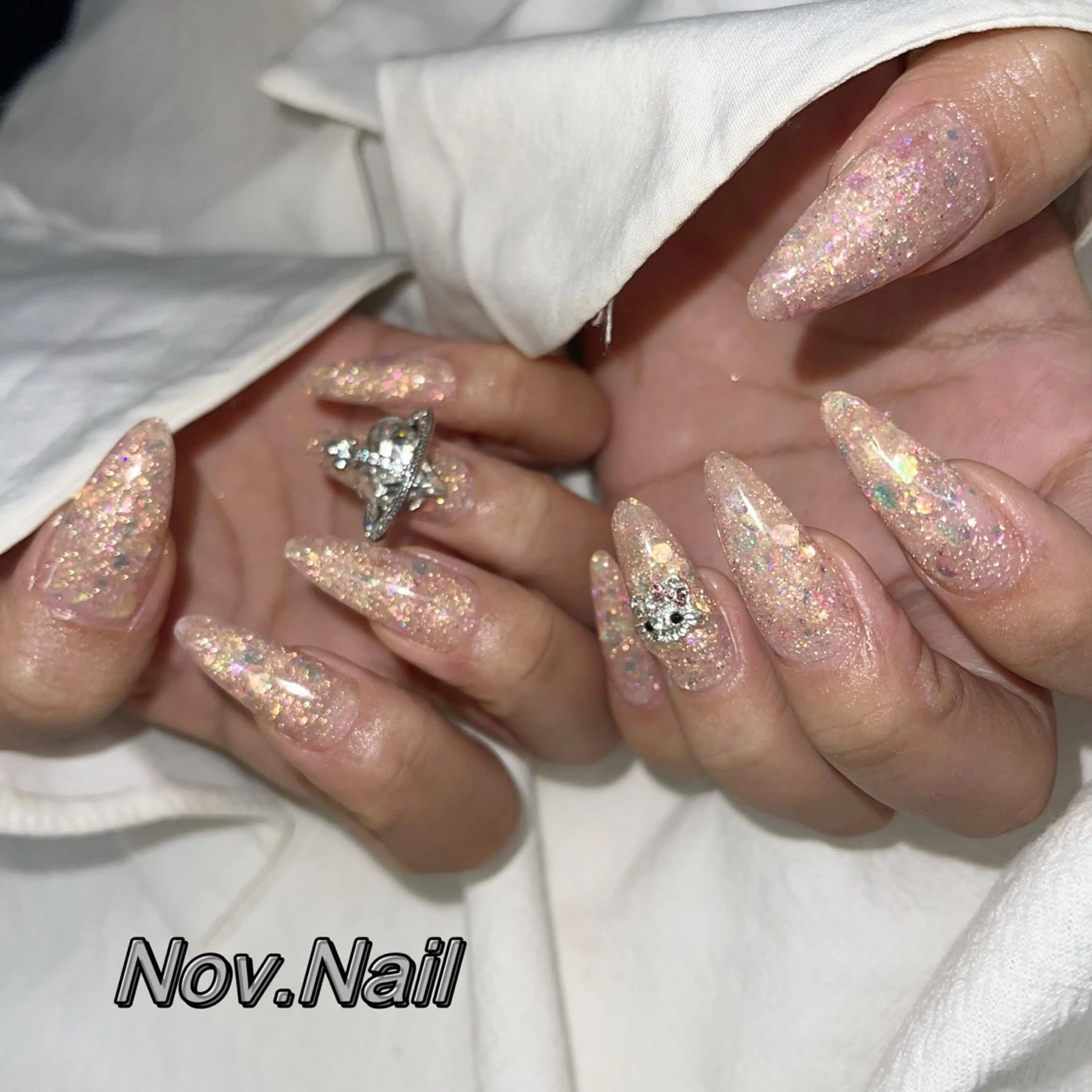 ネイル Nov. ネイルサロンのネイルデザイン