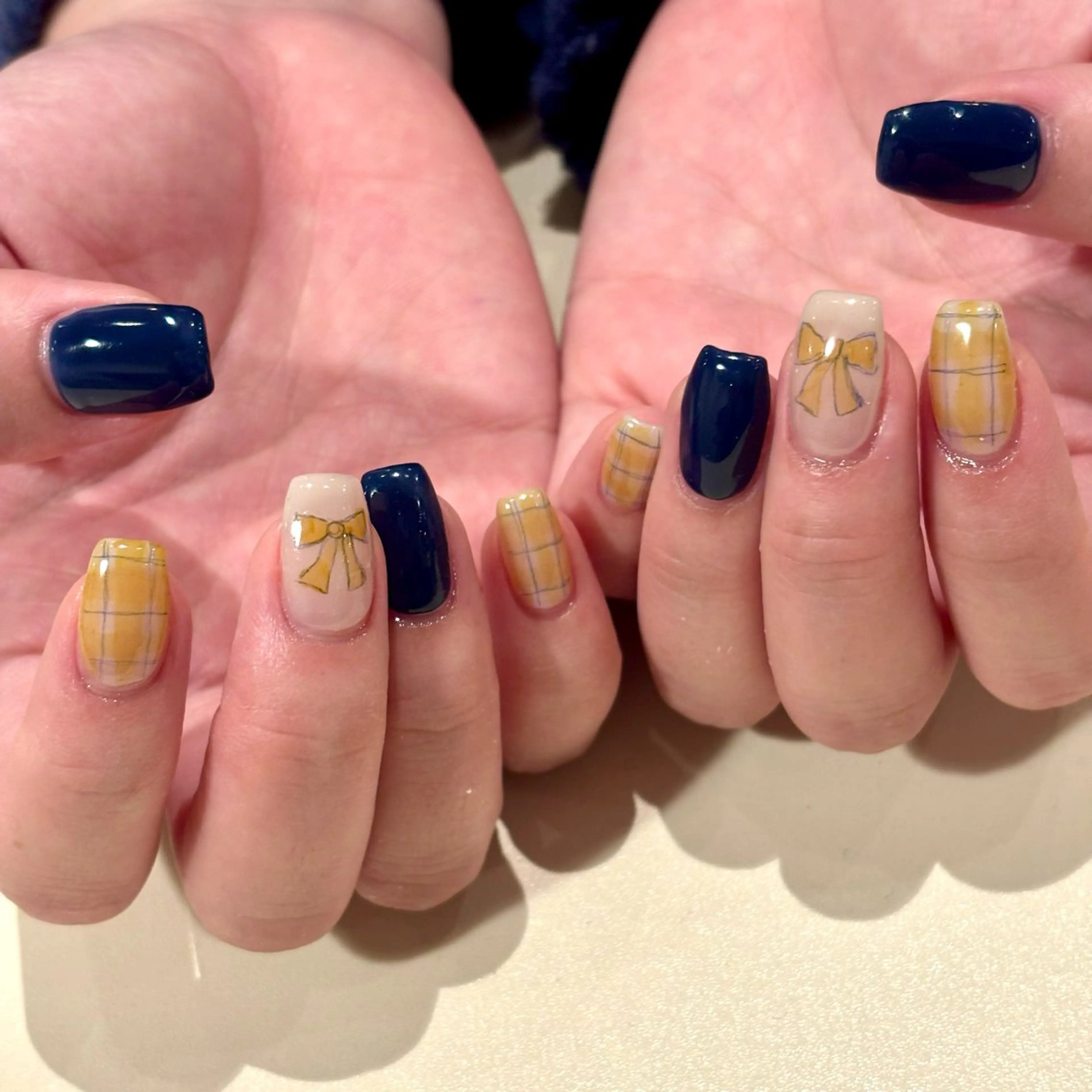 ネイル ハンドネイル scre as Etelのネイルデザイン