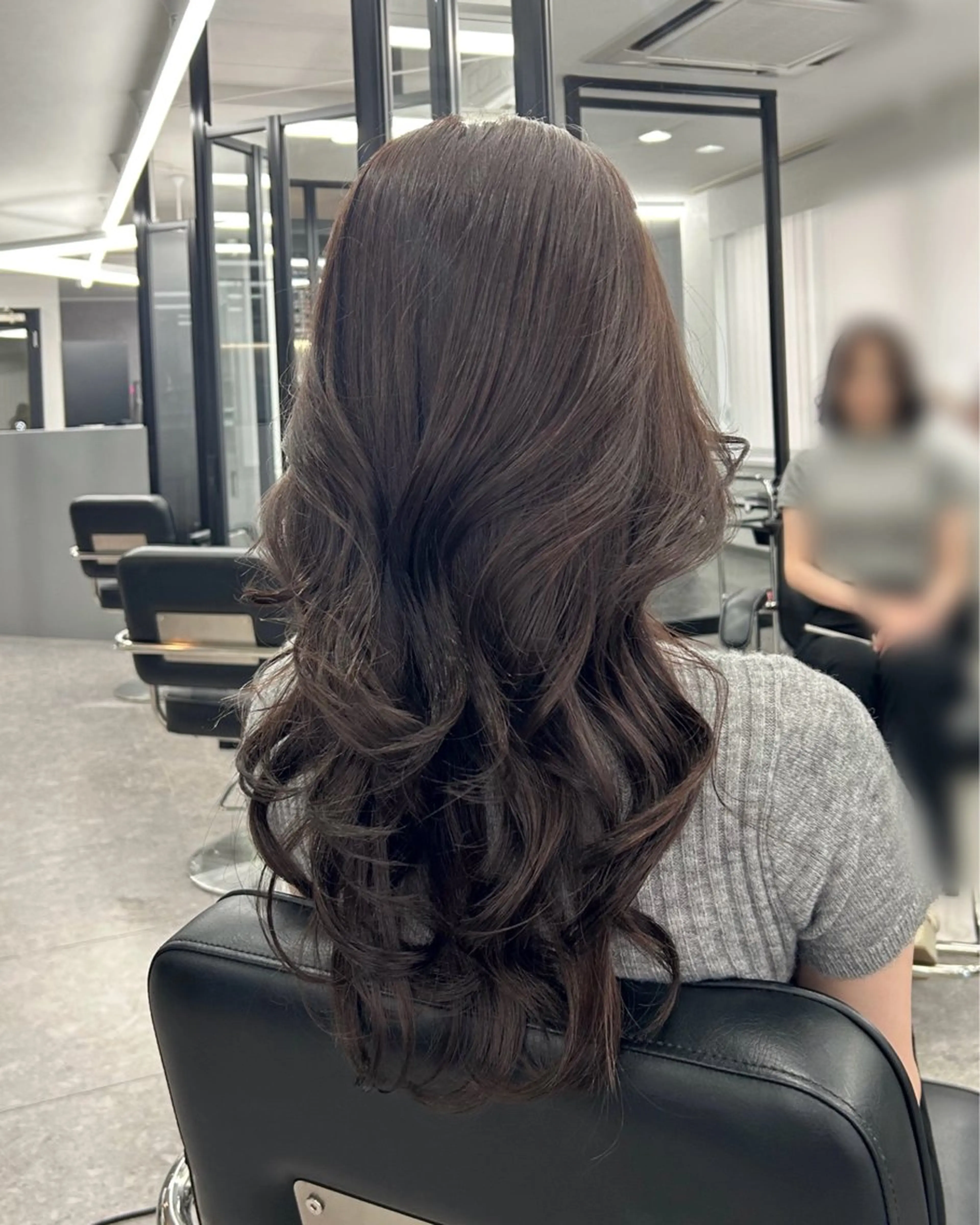 セミロング カラー ダブルカラー グレージュ レイヤーカット カット ヘアカラー LANDS所属・nanaka 🤍韓国ワンホンヘアのヘアスタイル