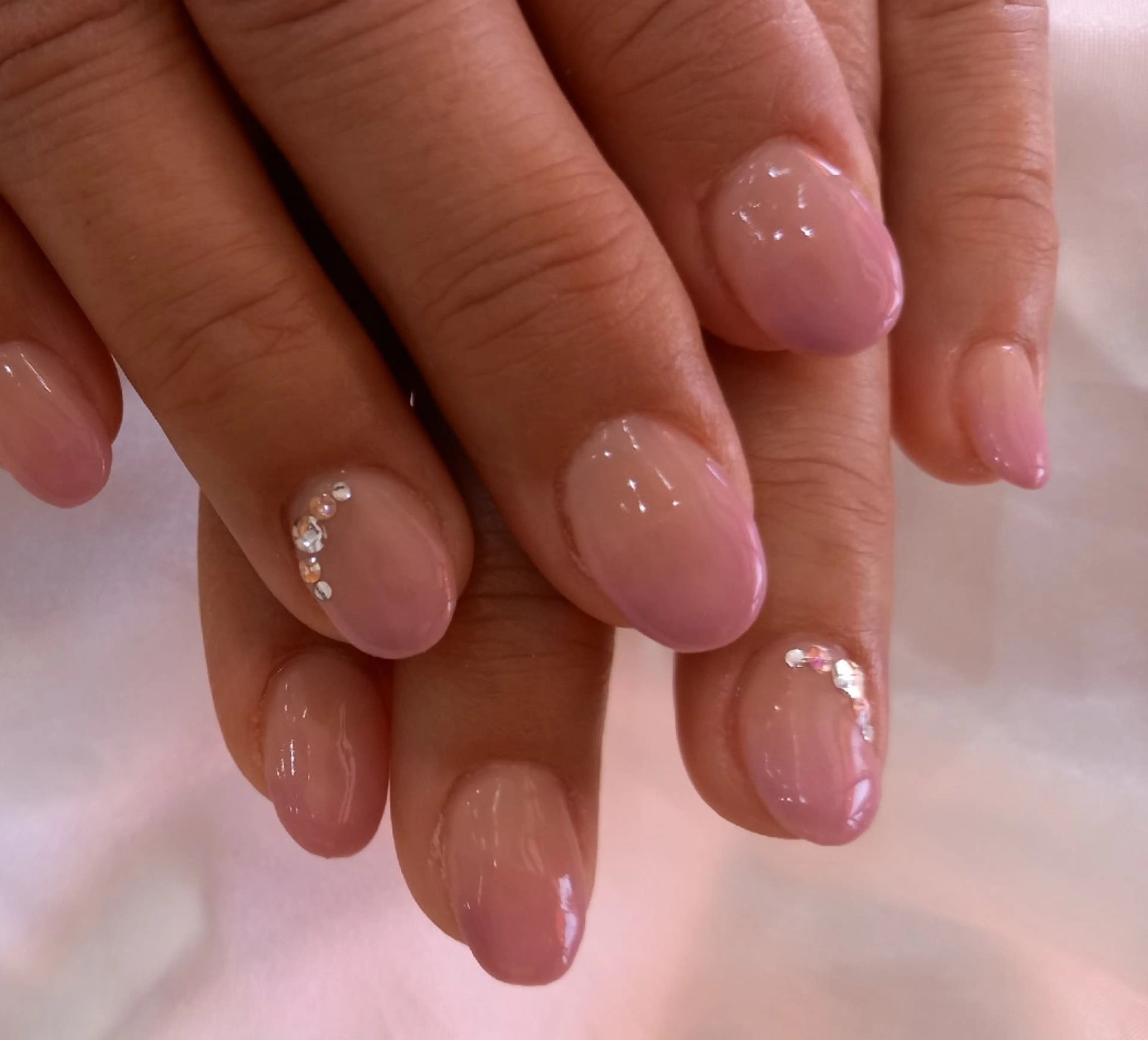 ネイル ピアリー所属・ネイル・まつげ ピアリーのマツエク・マツパデザイン