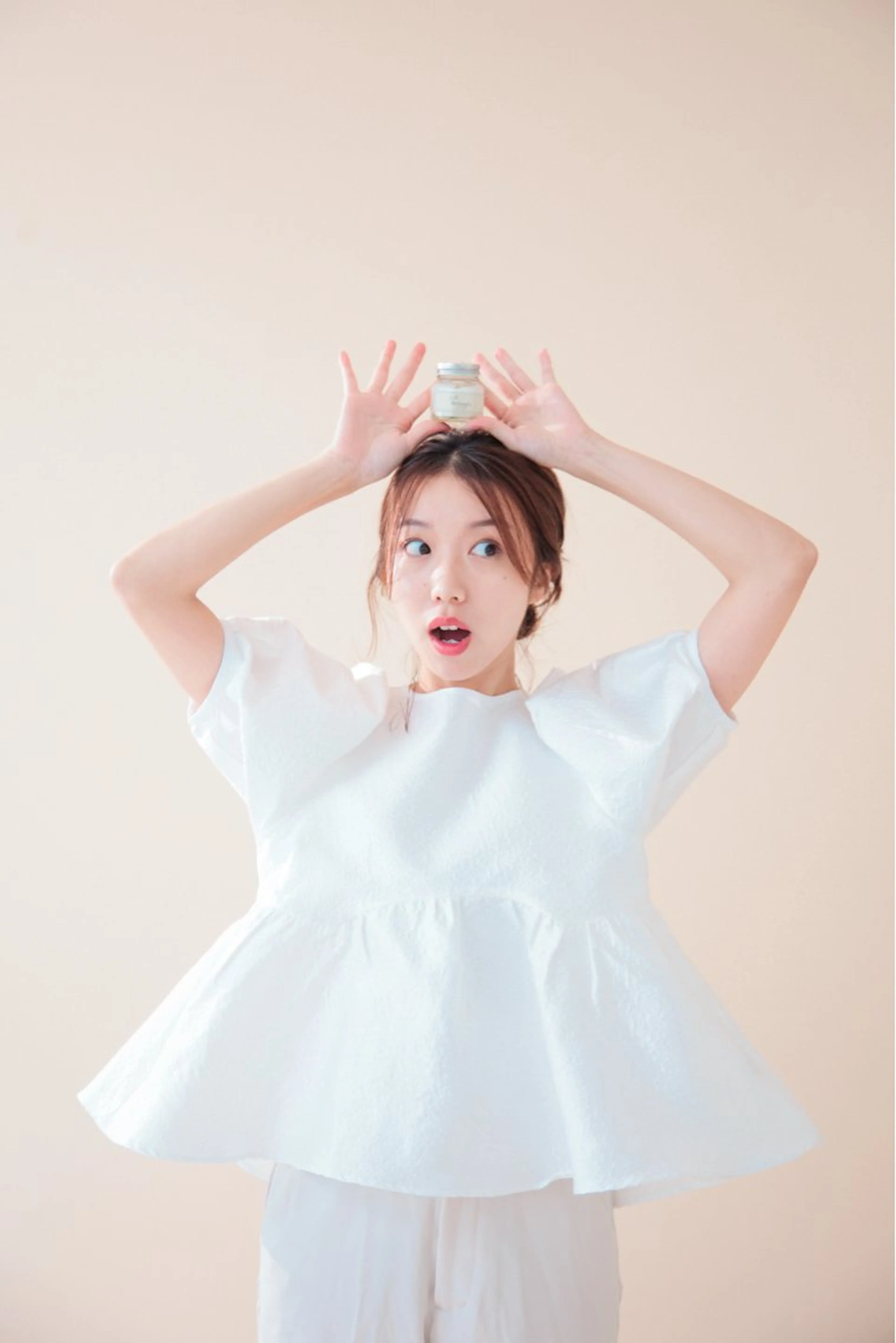 ミディアム カット ヘアカラー トリートメント Femme 鳳南町 多井　雪絵のヘアスタイル