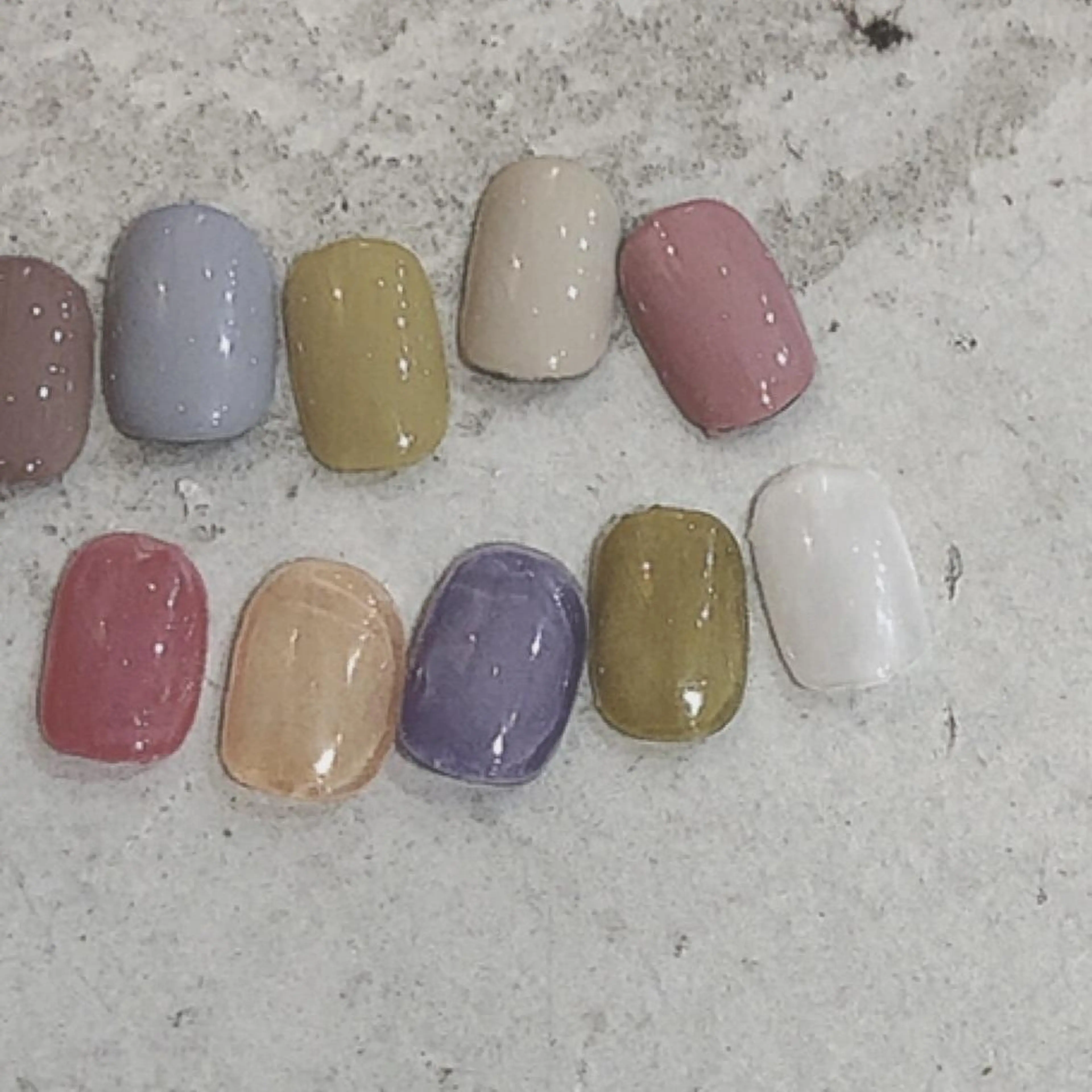 ネイル favori小池 りおのマツエク・マツパデザイン