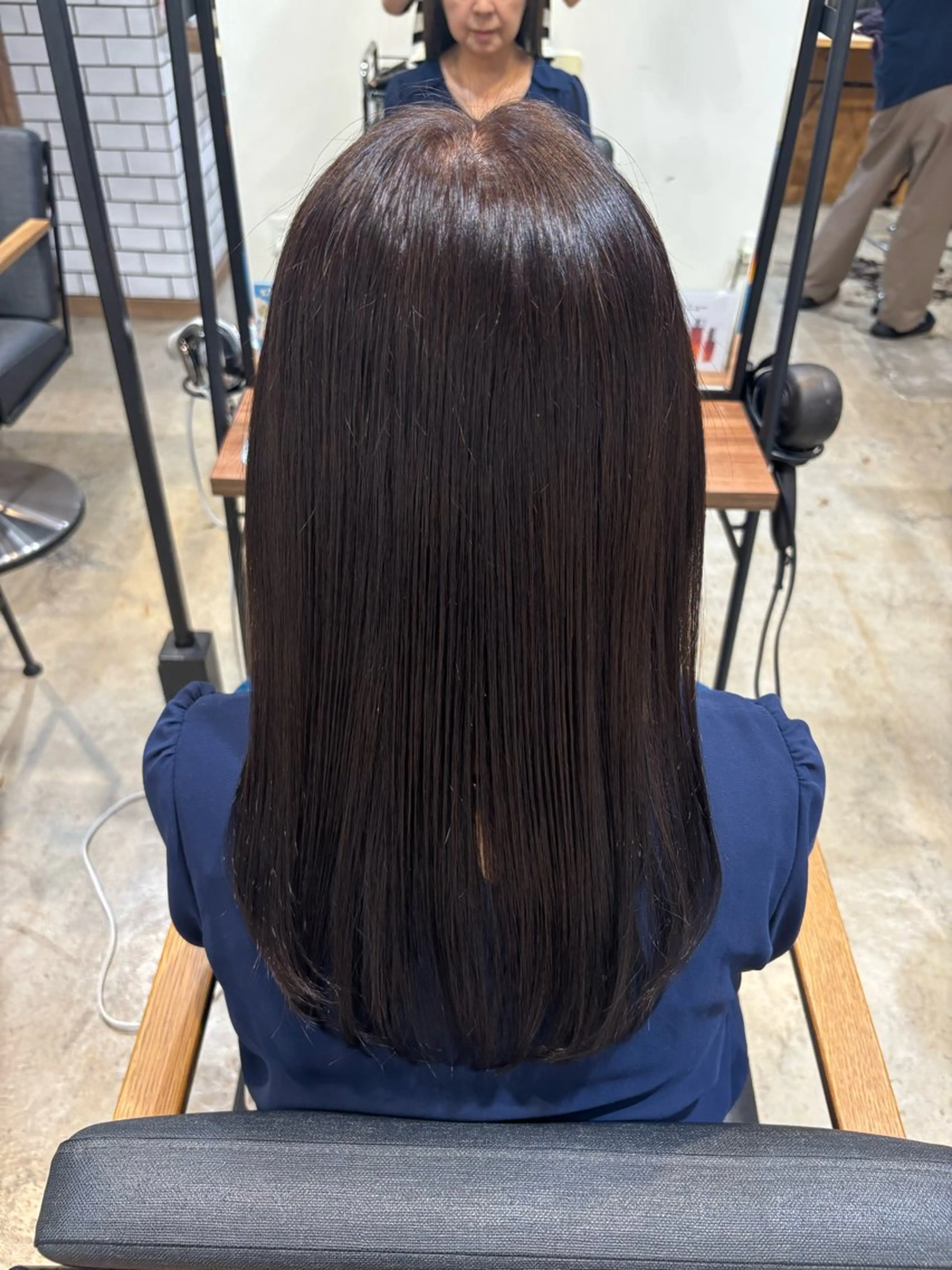 白髪染めリタッチカラー➕トリートメント[oggi otto]🫧🌼の写真