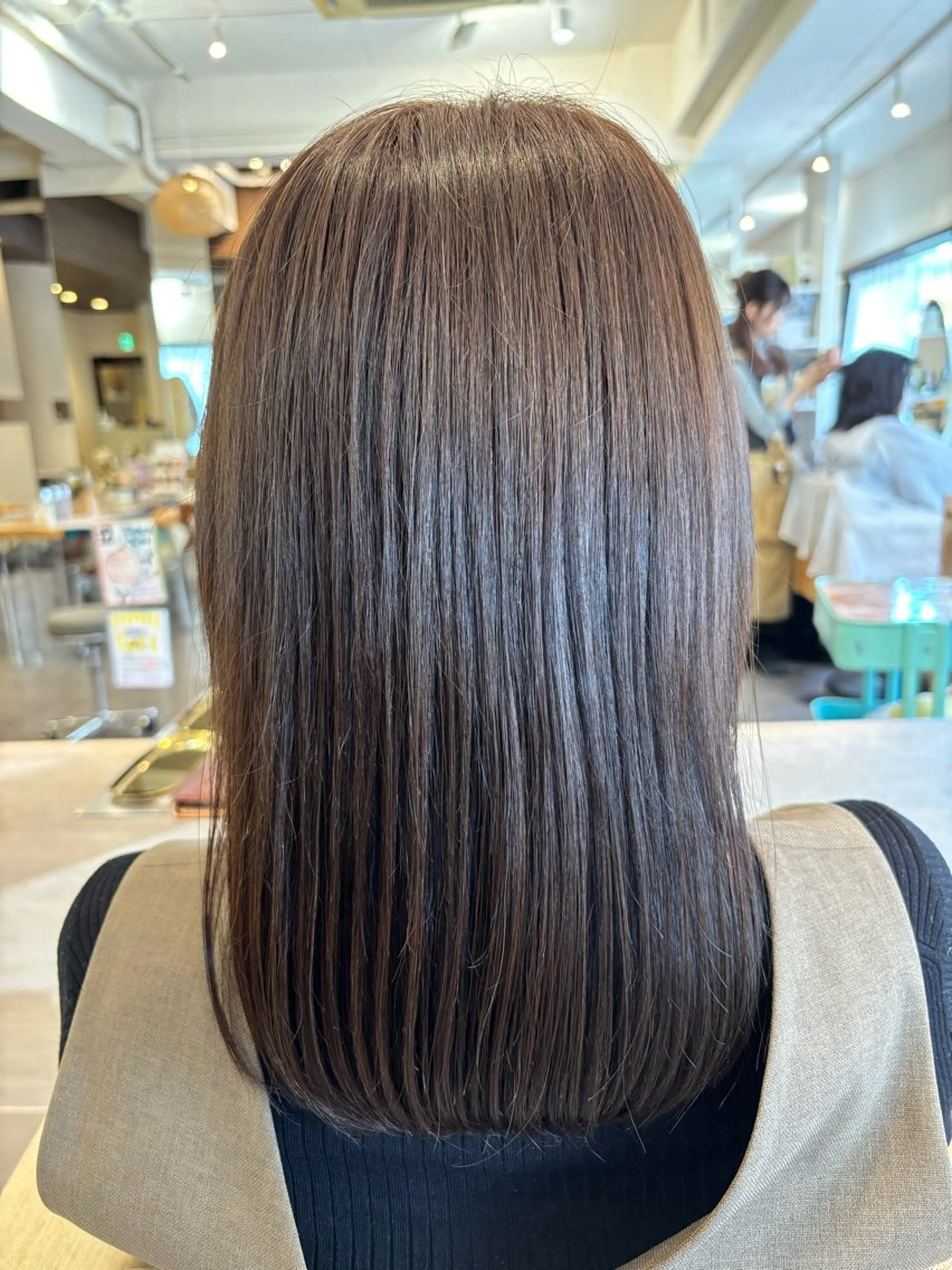 カラー カット ヘアカラー トリートメント 🫧今野 里歩🫧のヘアスタイル