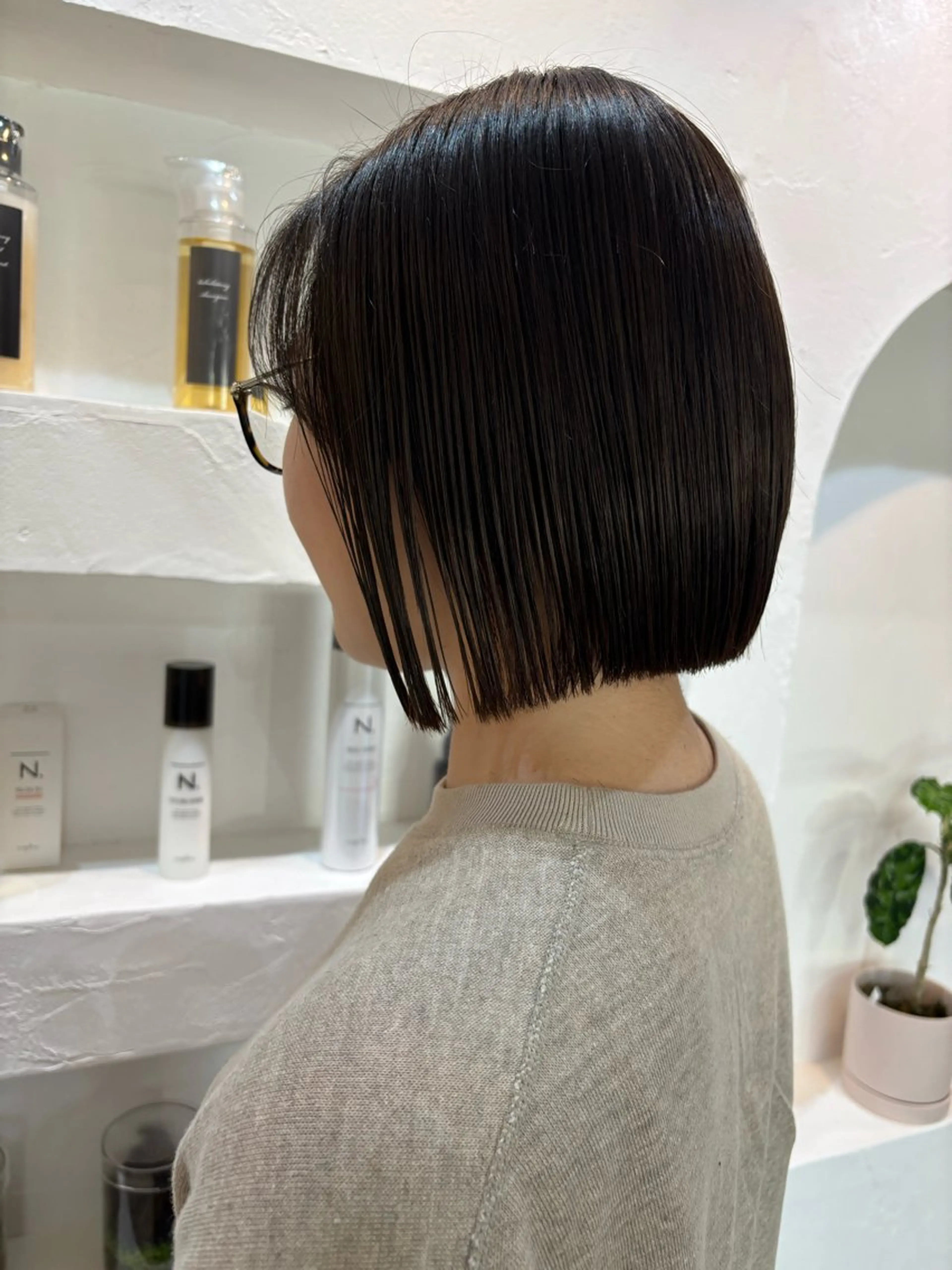 ショート ボブ 顔周りの似合わせ特化 井手麻梨栄のヘアスタイル