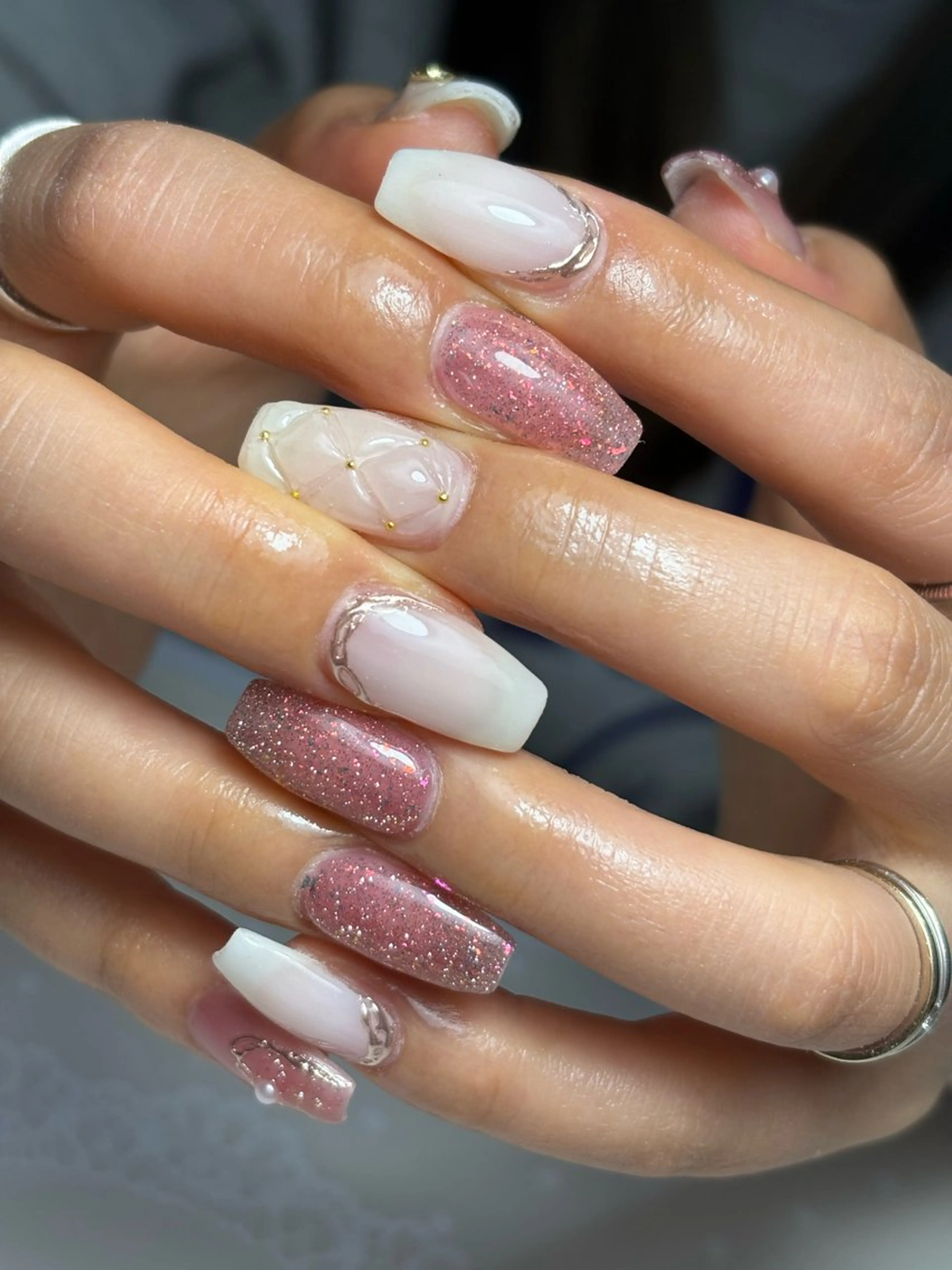 ネイル ハンドネイル フットネイル ✴︎ Delightのネイルデザイン