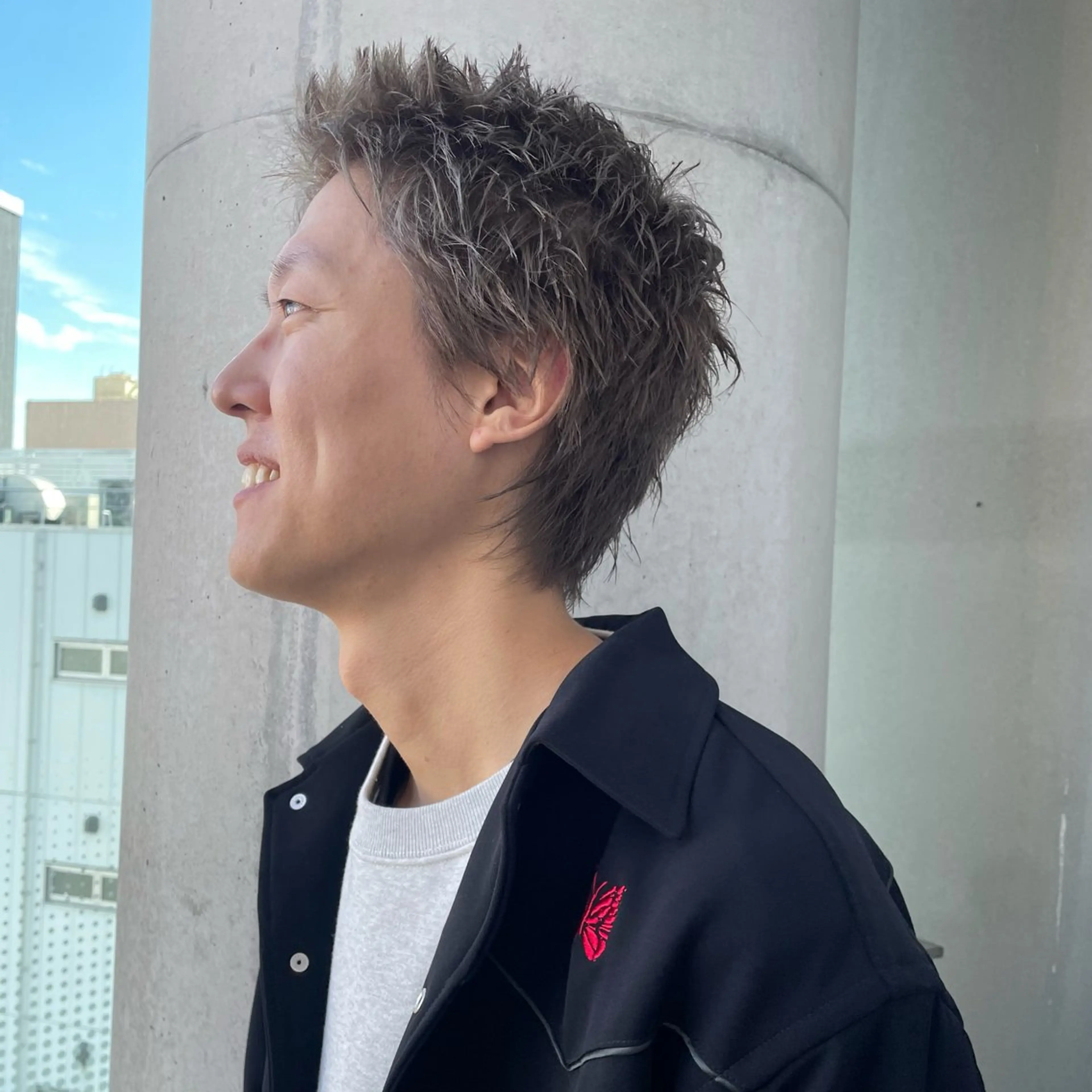 ショート カラー メンズ メンズブリーチ スパイキーショート ブリーチ グレージュ ショートヘア ⚾️横浜メンズカット 阿部龍馬🍺🍔のヘアスタイル