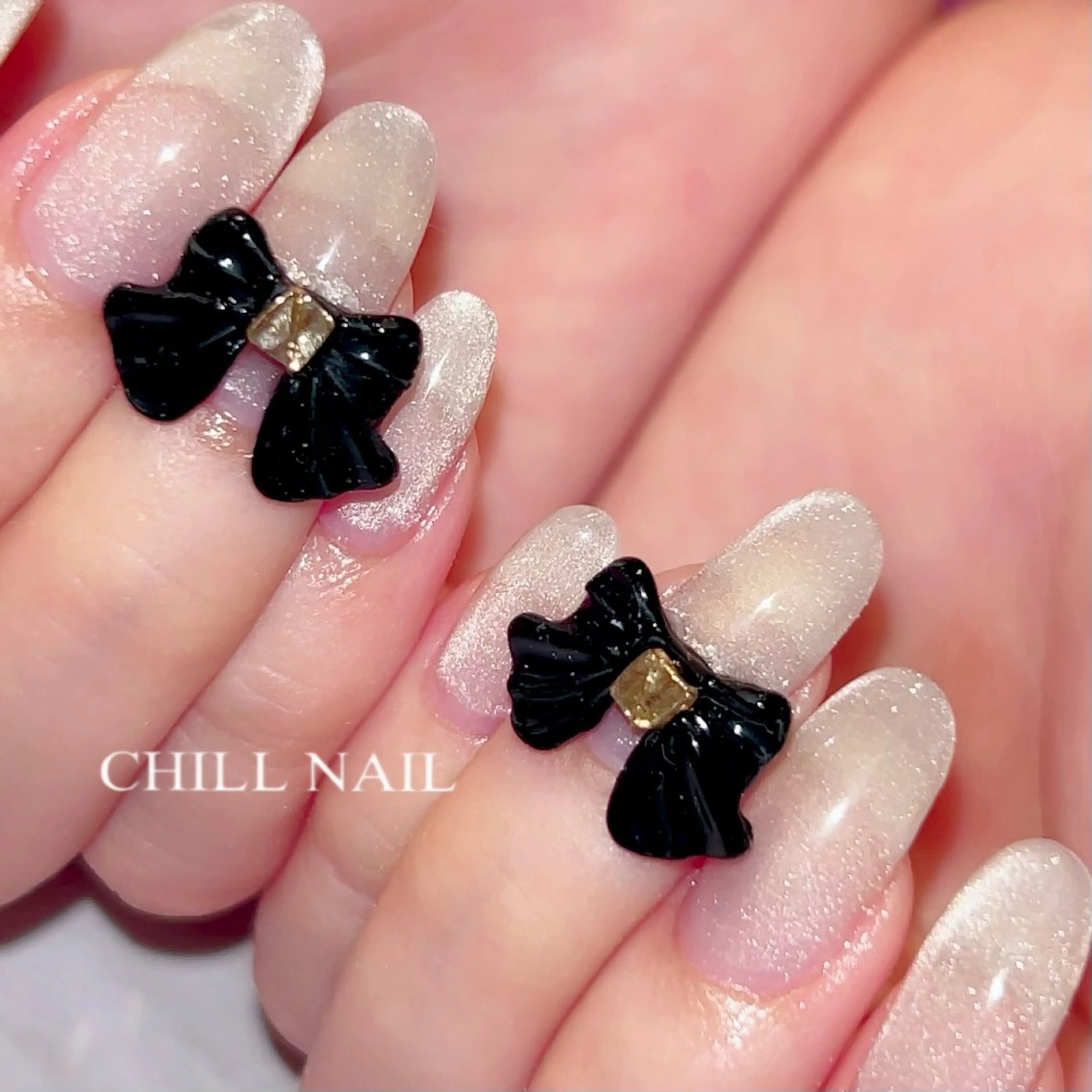 ネイル おそろいネイル ワンカラーネイル リボン ハンドネイル CHILL NAILのネイルデザイン