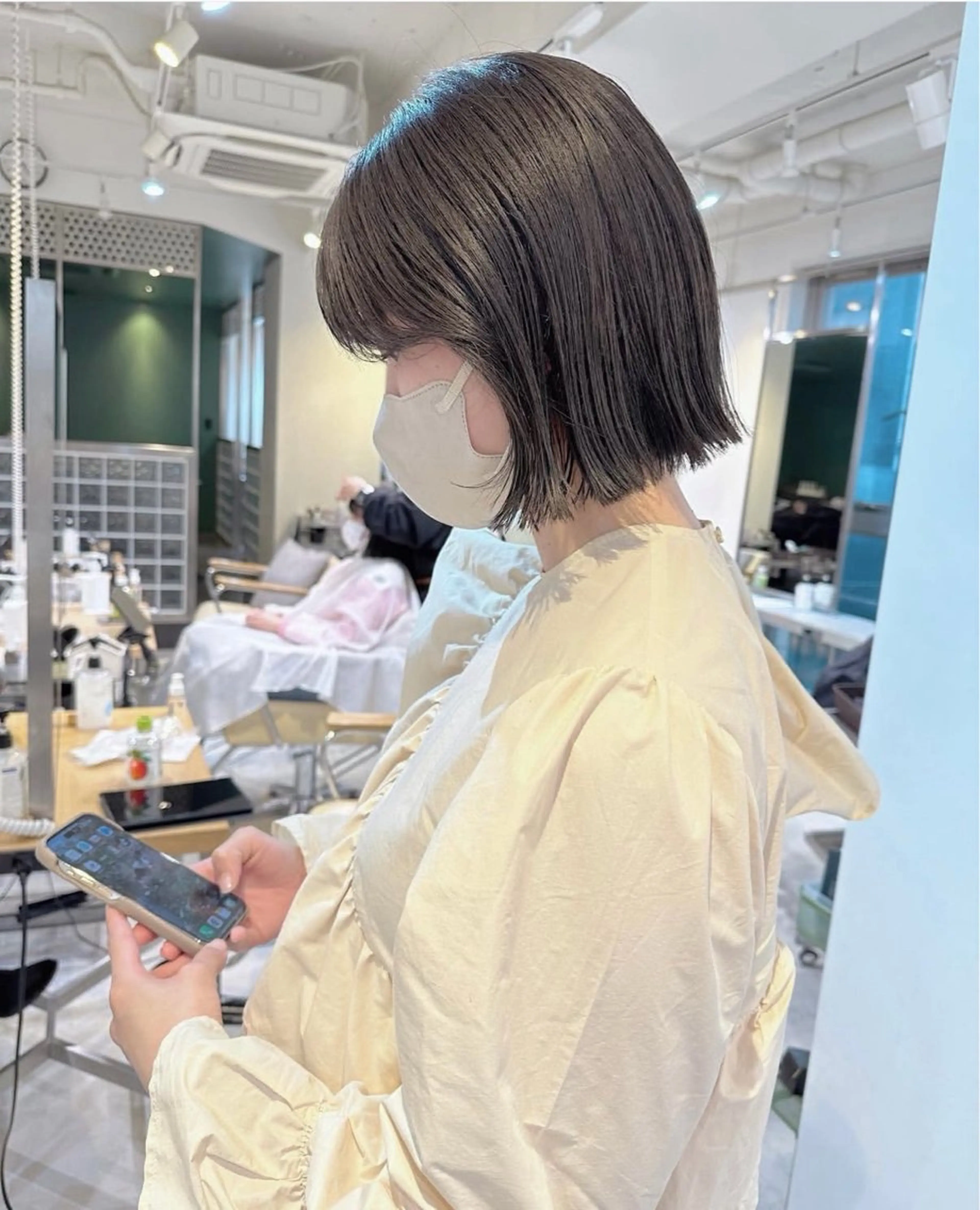 ショート FILMS所属・MIHO/CUTの specialistのヘアスタイル