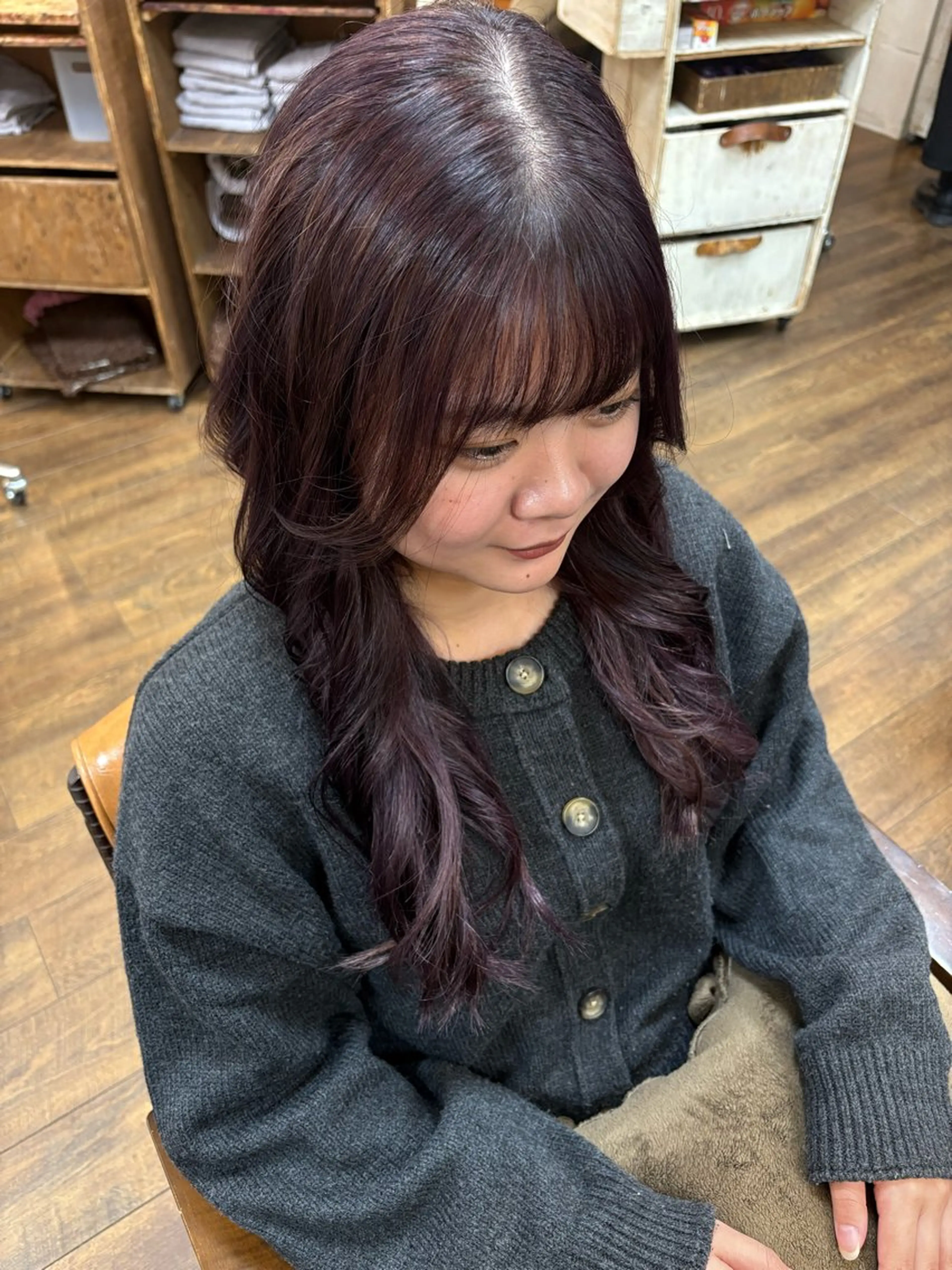 セミロング ヘアアレンジ パープルカラー chacha blanc元山のヘアスタイル