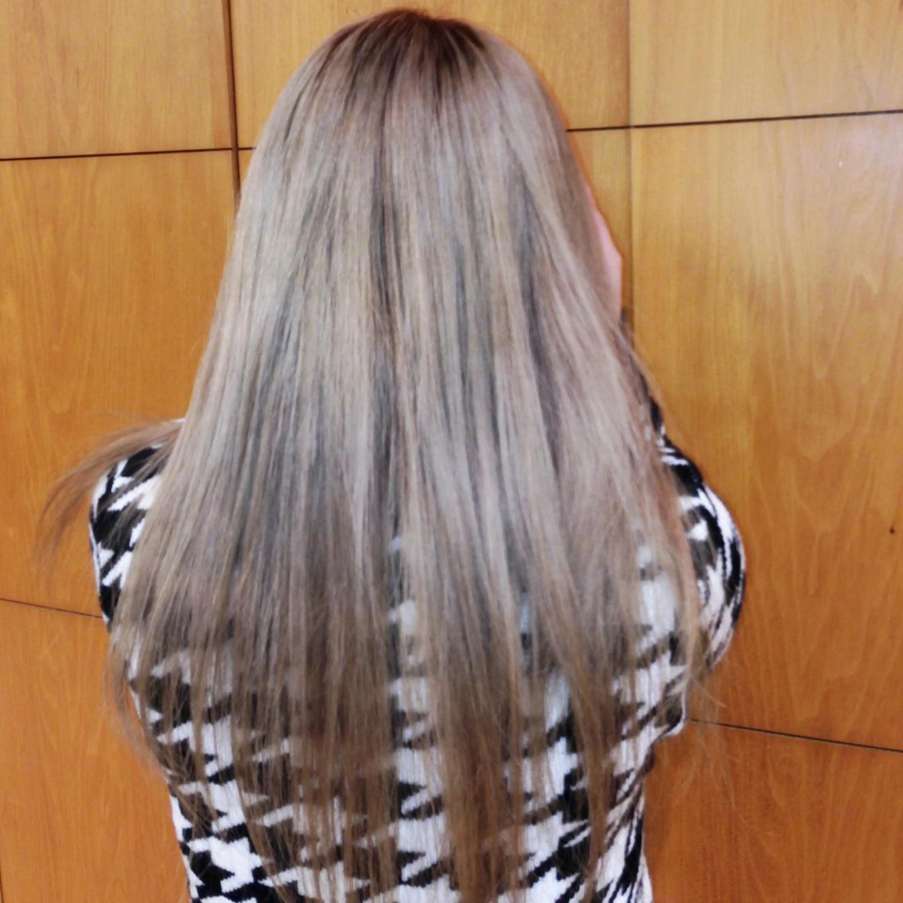 カット & ヘアカラーの写真