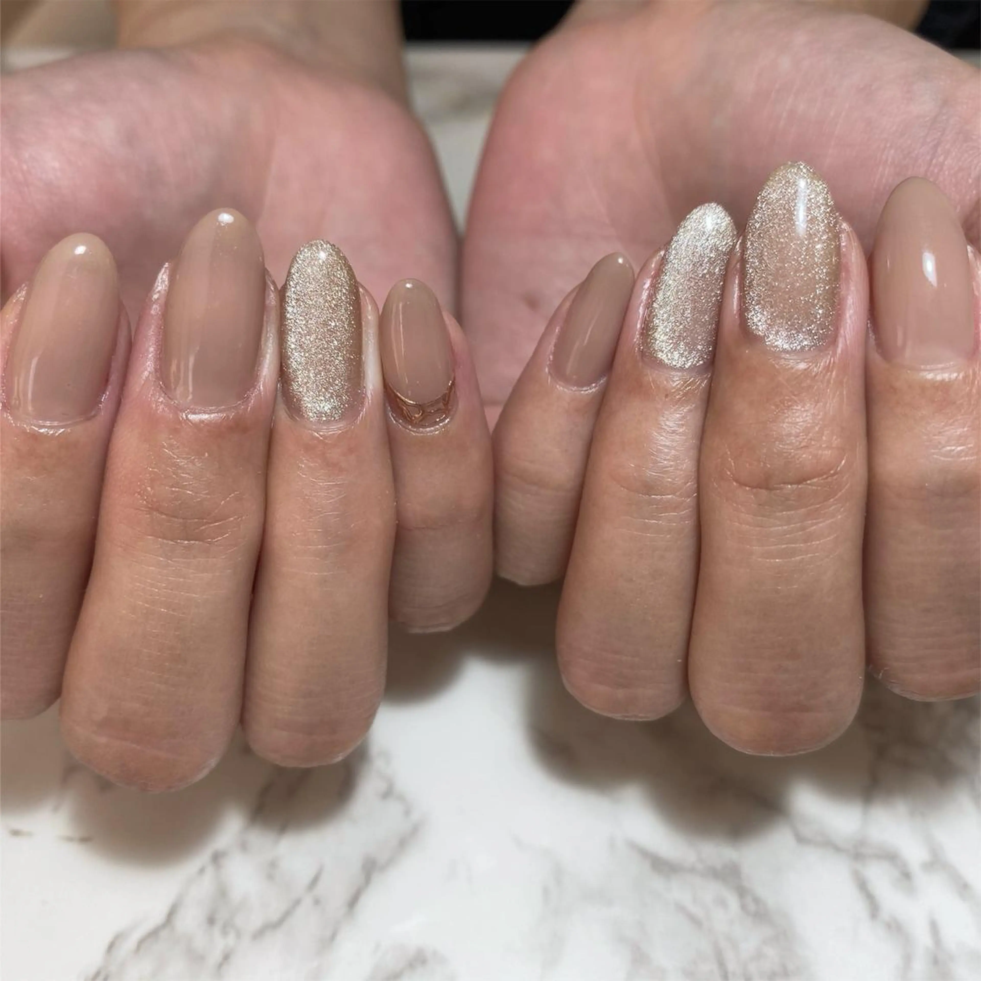 ネイル ジェルネイル マグネットネイル ワンカラーネイル ハンドネイル Era nailのネイルデザイン