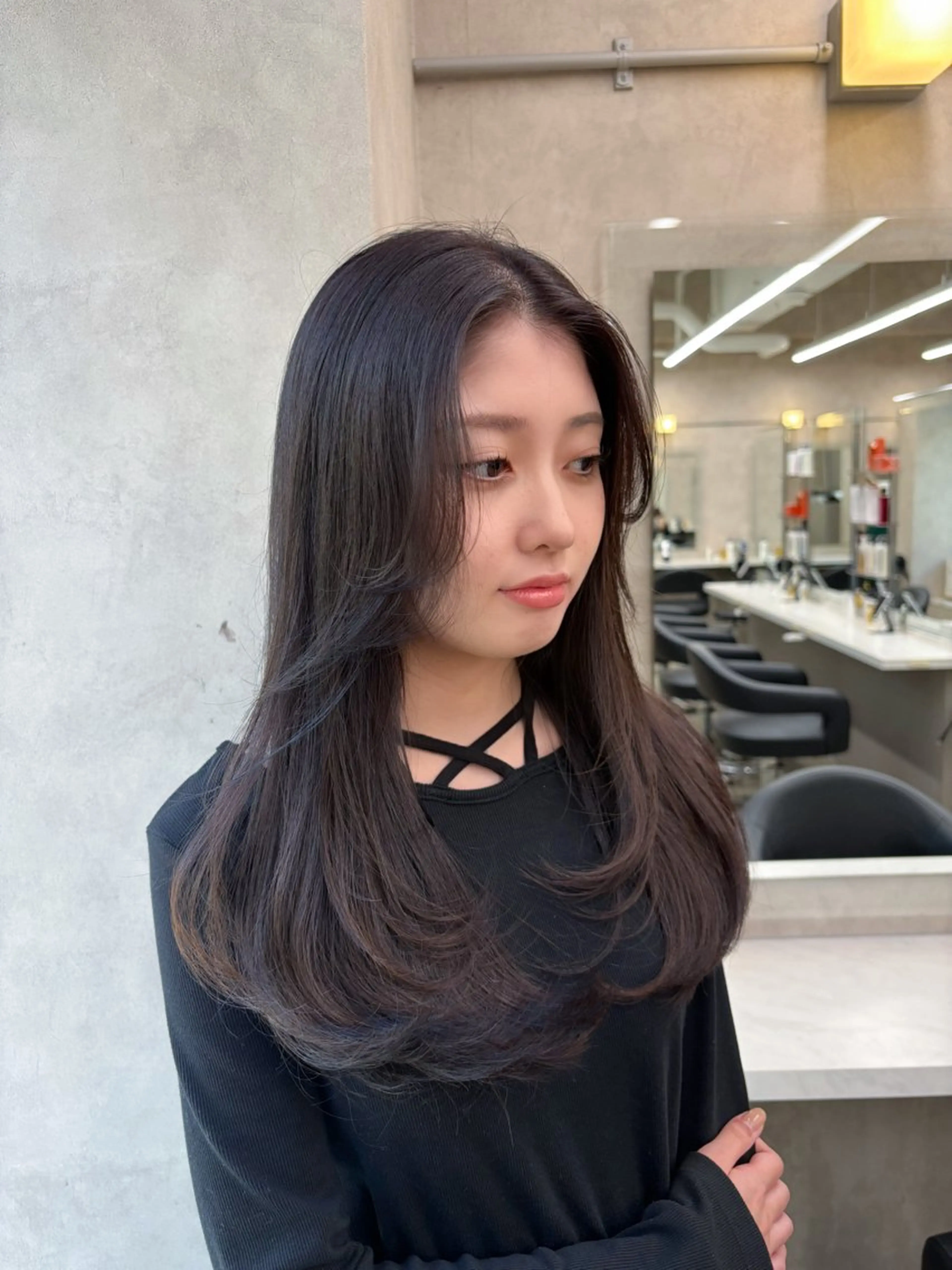 セミロング カラー 表参道ハッシュカット レイヤー/リノンのヘアスタイル