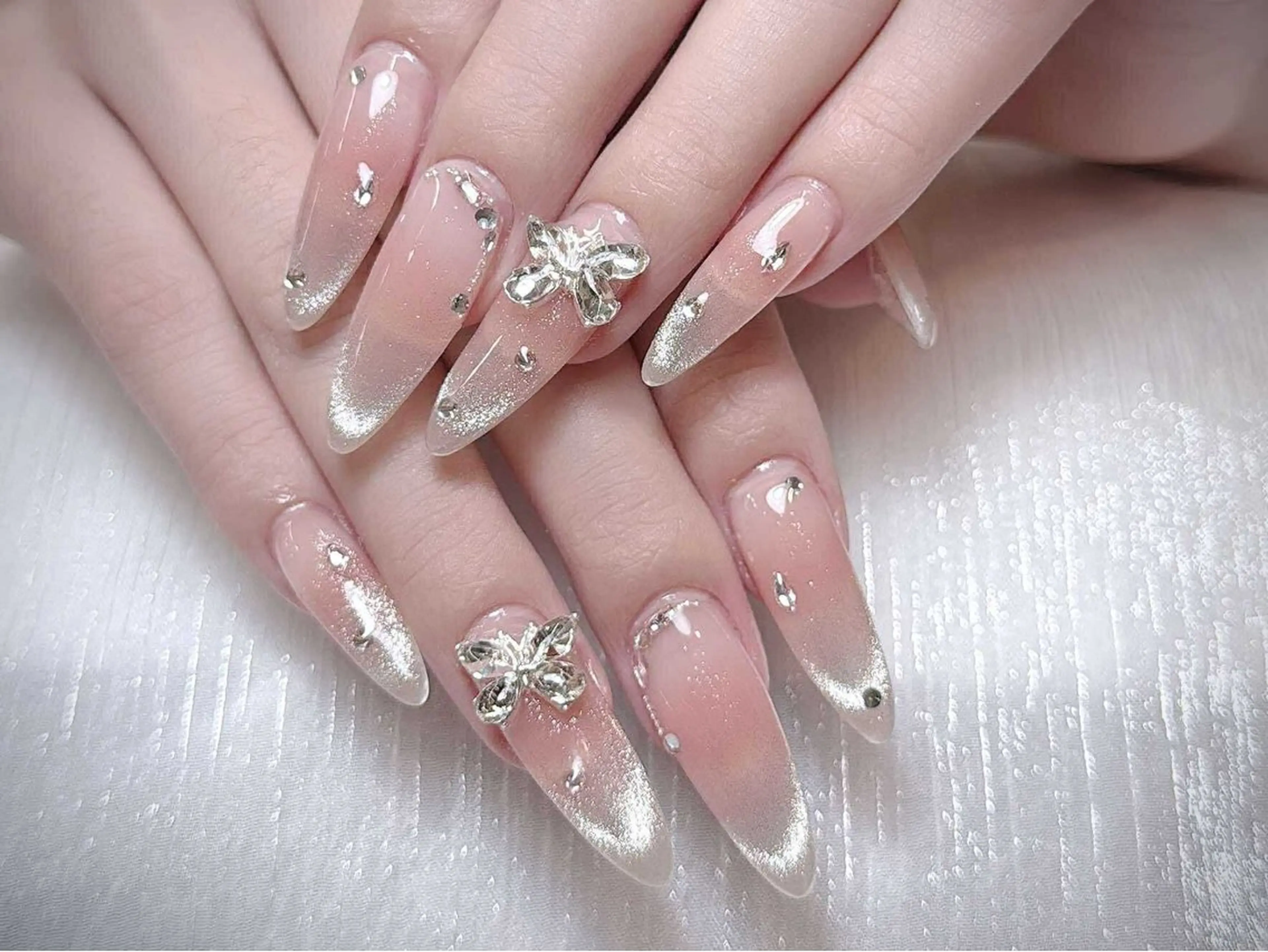 ネイル ハンドネイル hue nail1のネイルデザイン