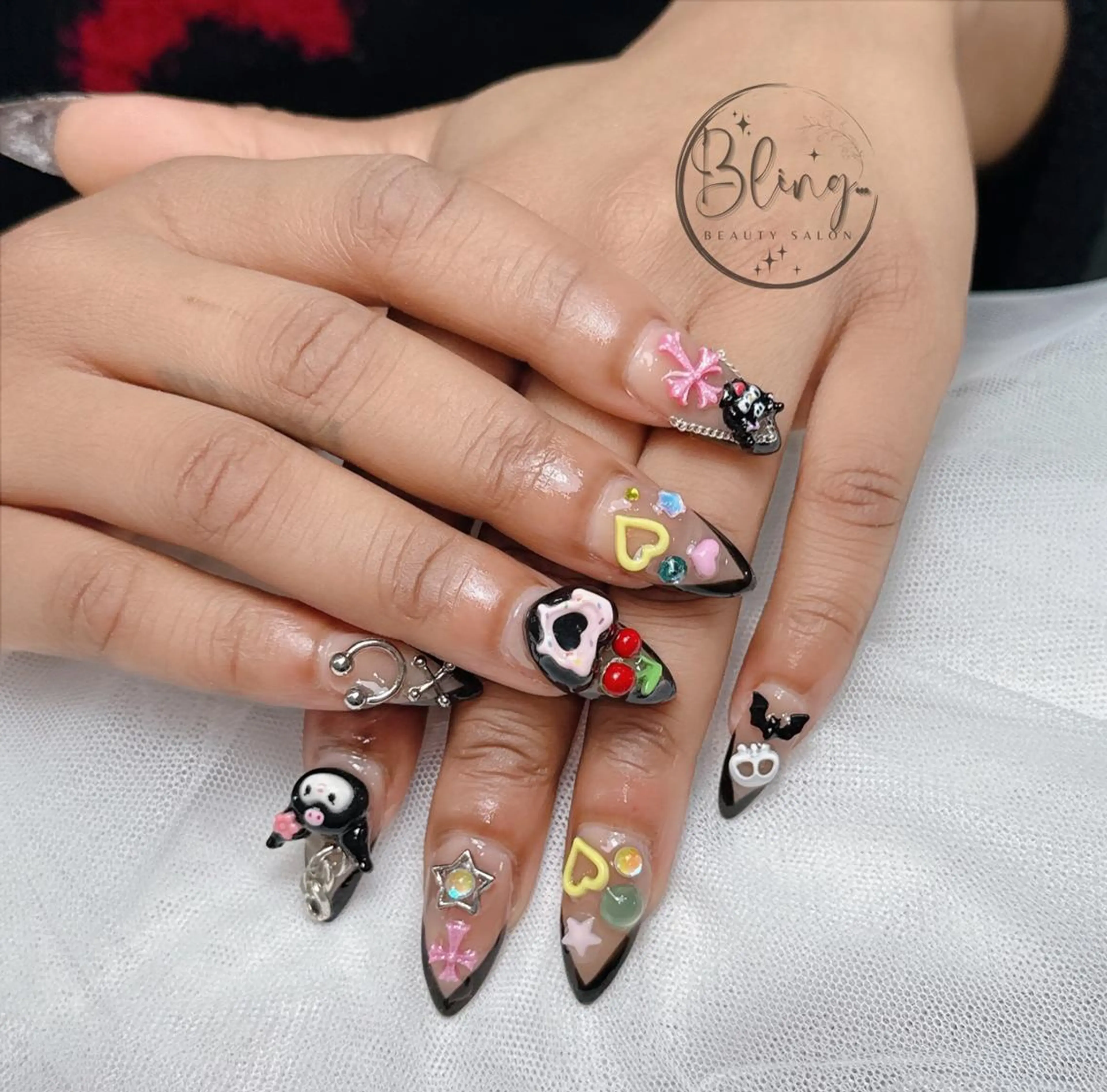 ロング カラー ベージュカラー グラデーションカラー ピンクカラー 韓国風ヘア ハンドネイル Bling Salonのネイルデザイン