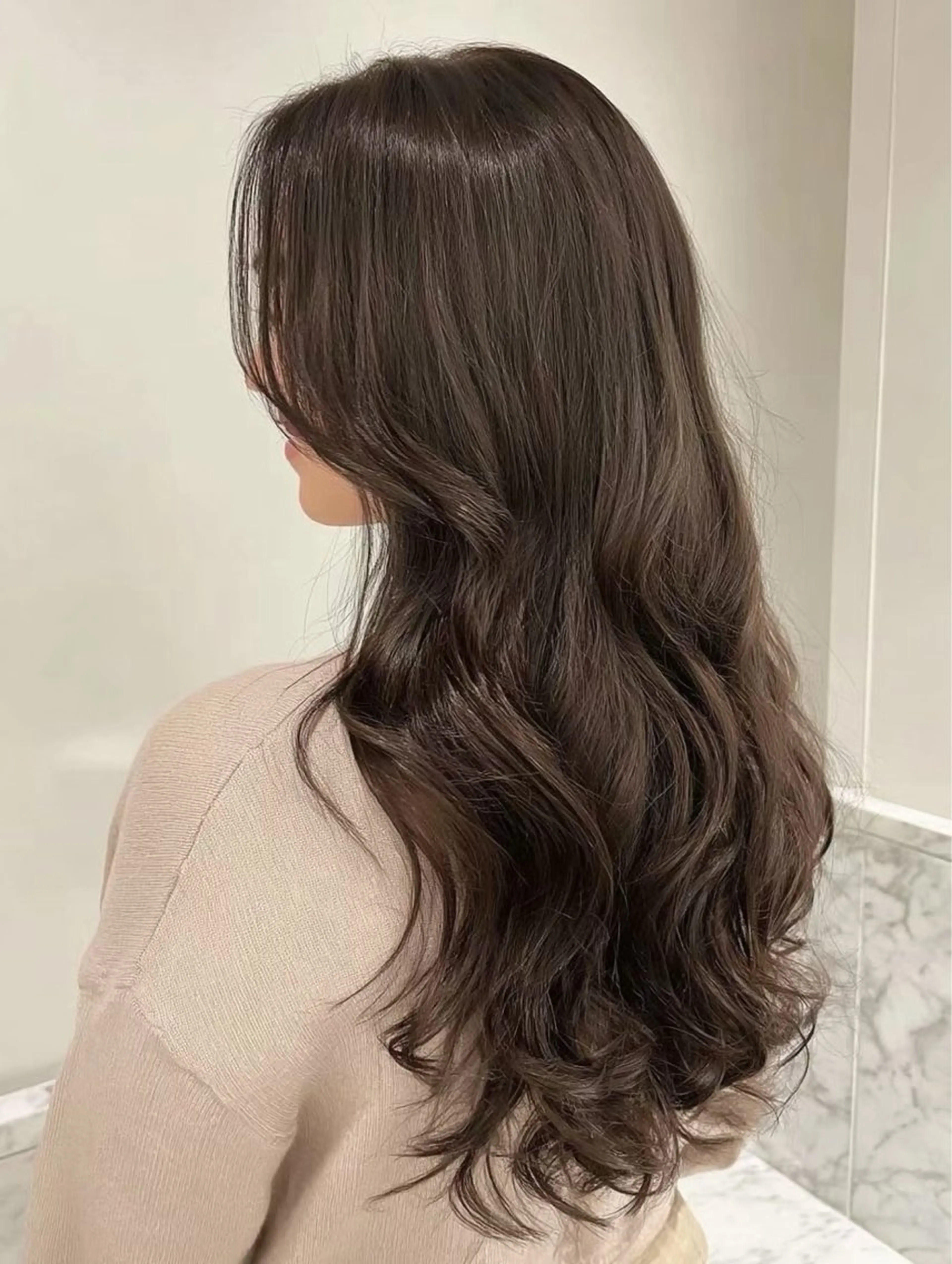 ロング 店長🌟小顔似合わせ デザインカラー◎古田のヘアスタイル