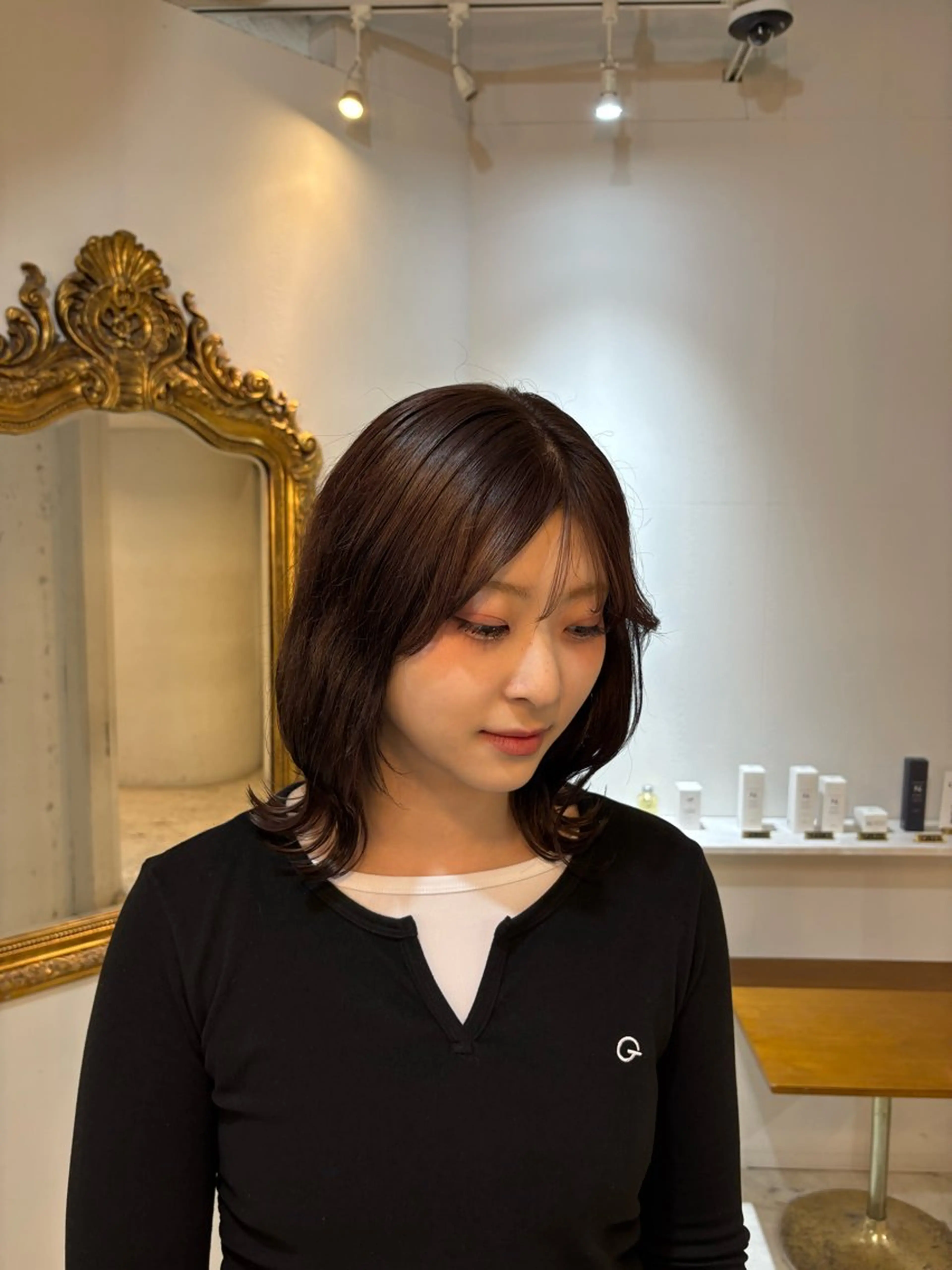 ショート 🩶ハイトーン🖤 URARAのヘアスタイル