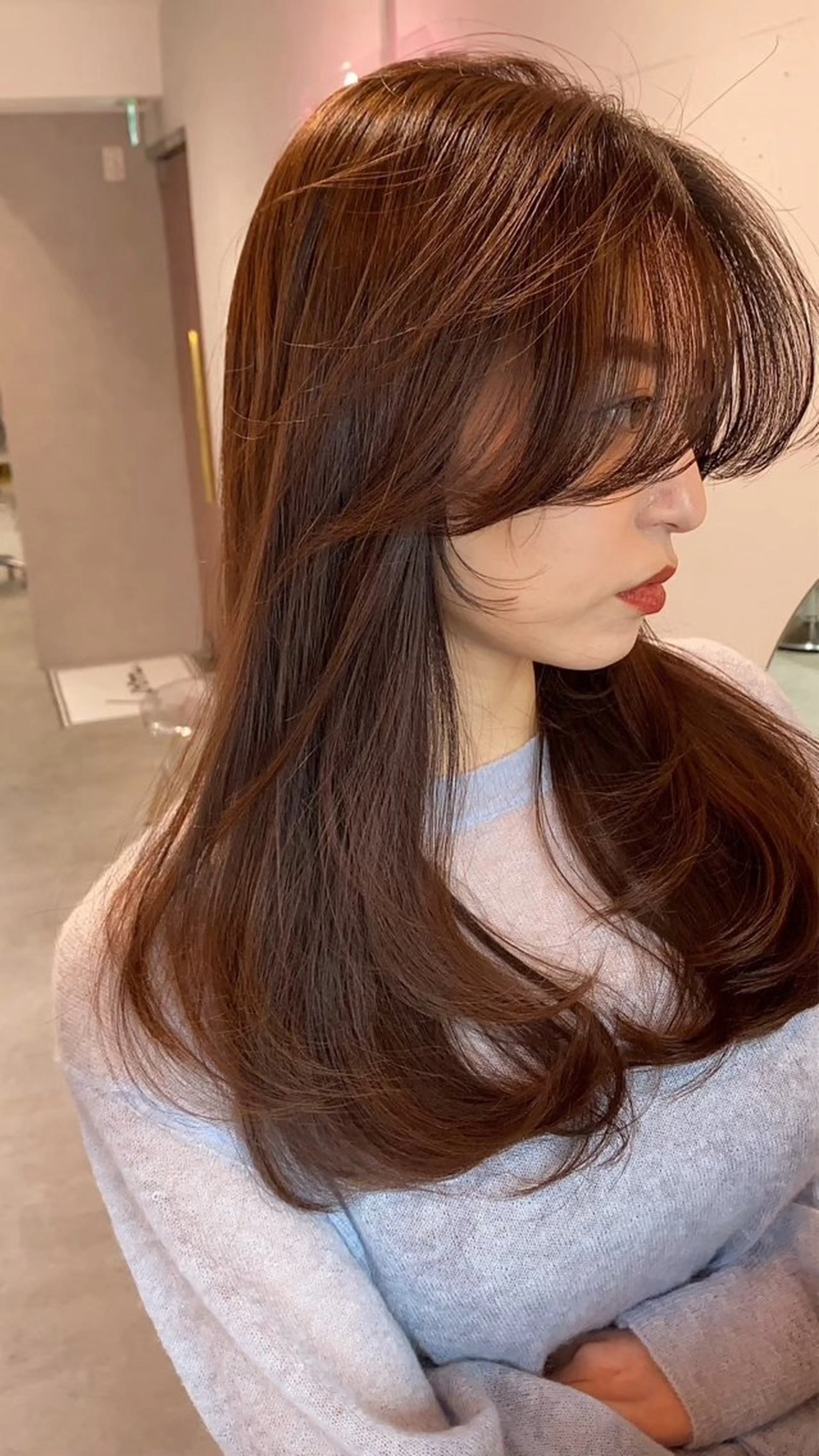 ロング 新宿/小顔レイヤー/ 顔まわり/西慶太朗のヘアスタイル