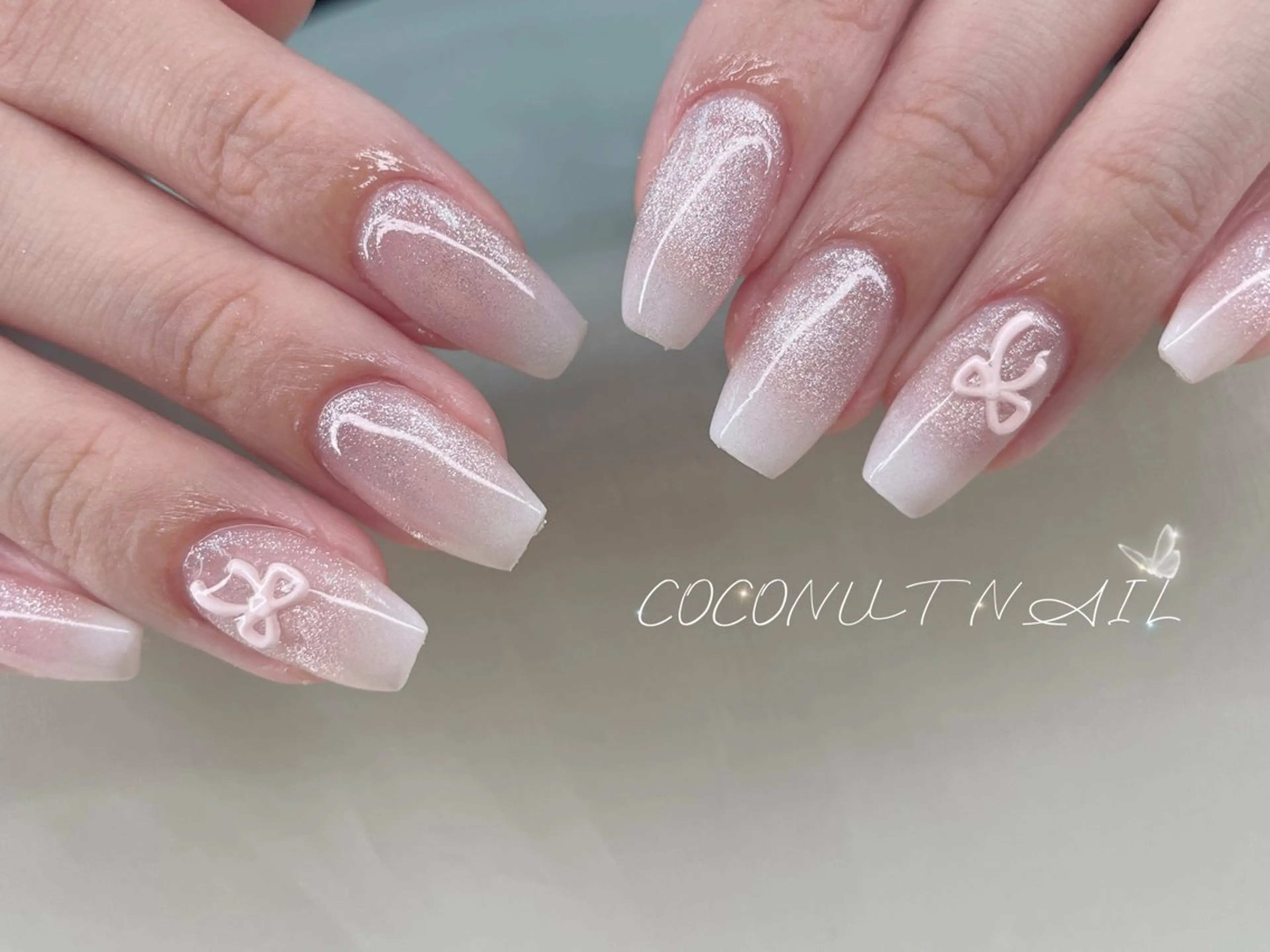 ネイル べっ甲ネイル フレンチネイル キラキラネイル ラメ(グリッター) マグネットネイル ハンドネイル 神田 ココナッツのネイルデザイン