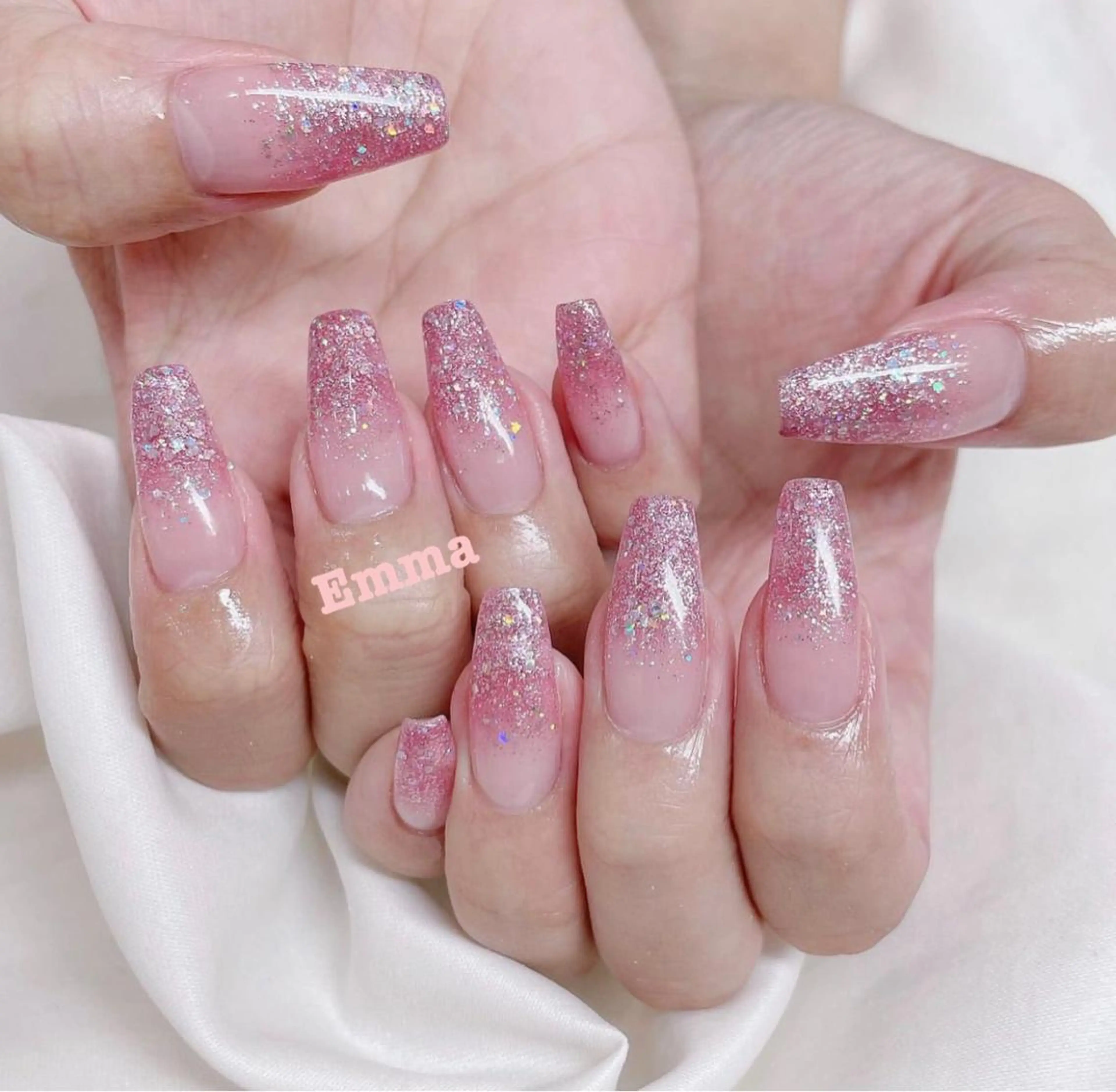 ネイル 長さ出し ラメ(グリッター) ラメグラデーション ワンカラーネイル ネイルチップ ハンドネイル She   Nail所属・ISA_ BELLAのネイルデザイン