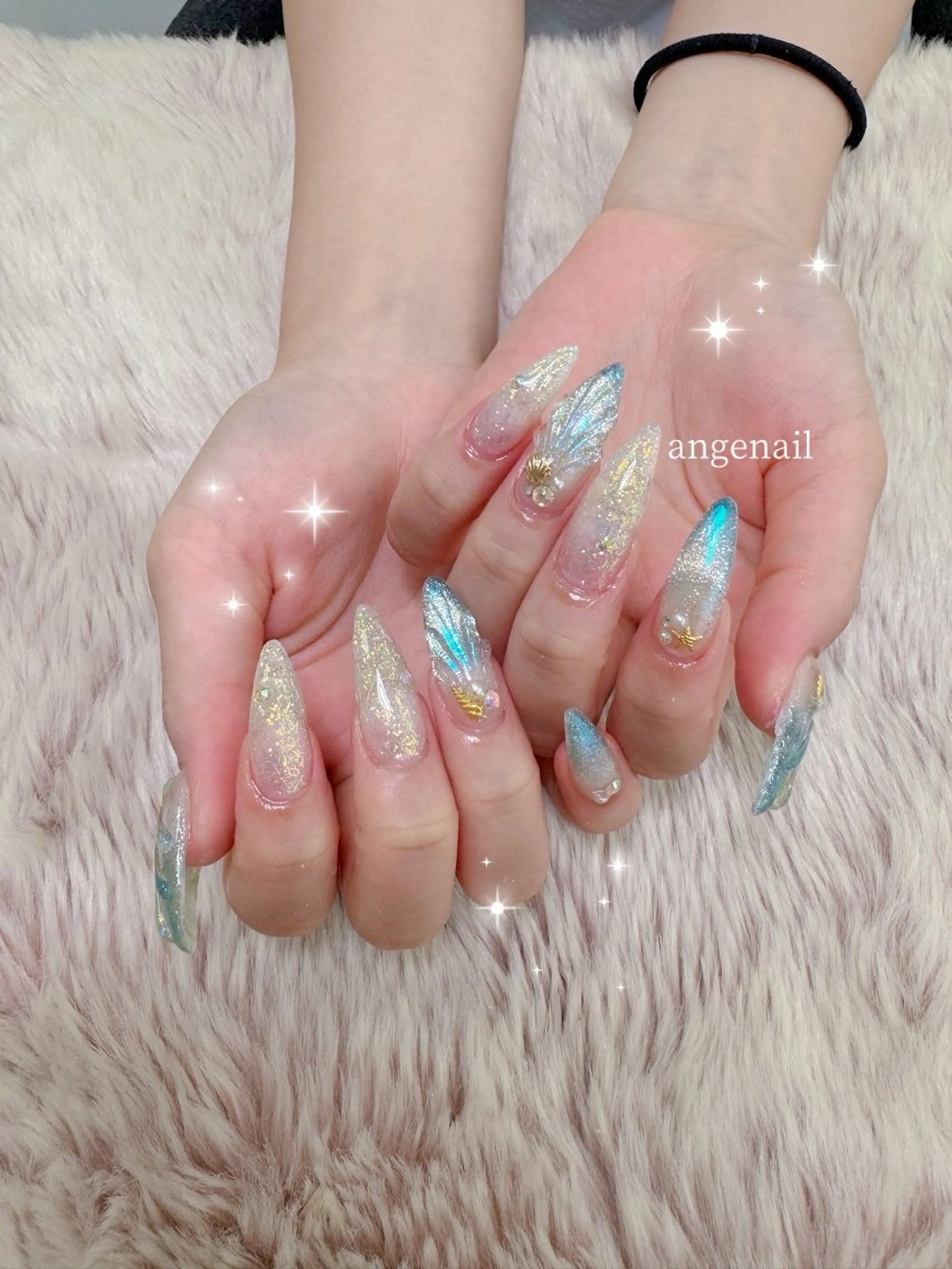 ネイル ハンドネイル オーナーネイリスト MAKIのネイルデザイン