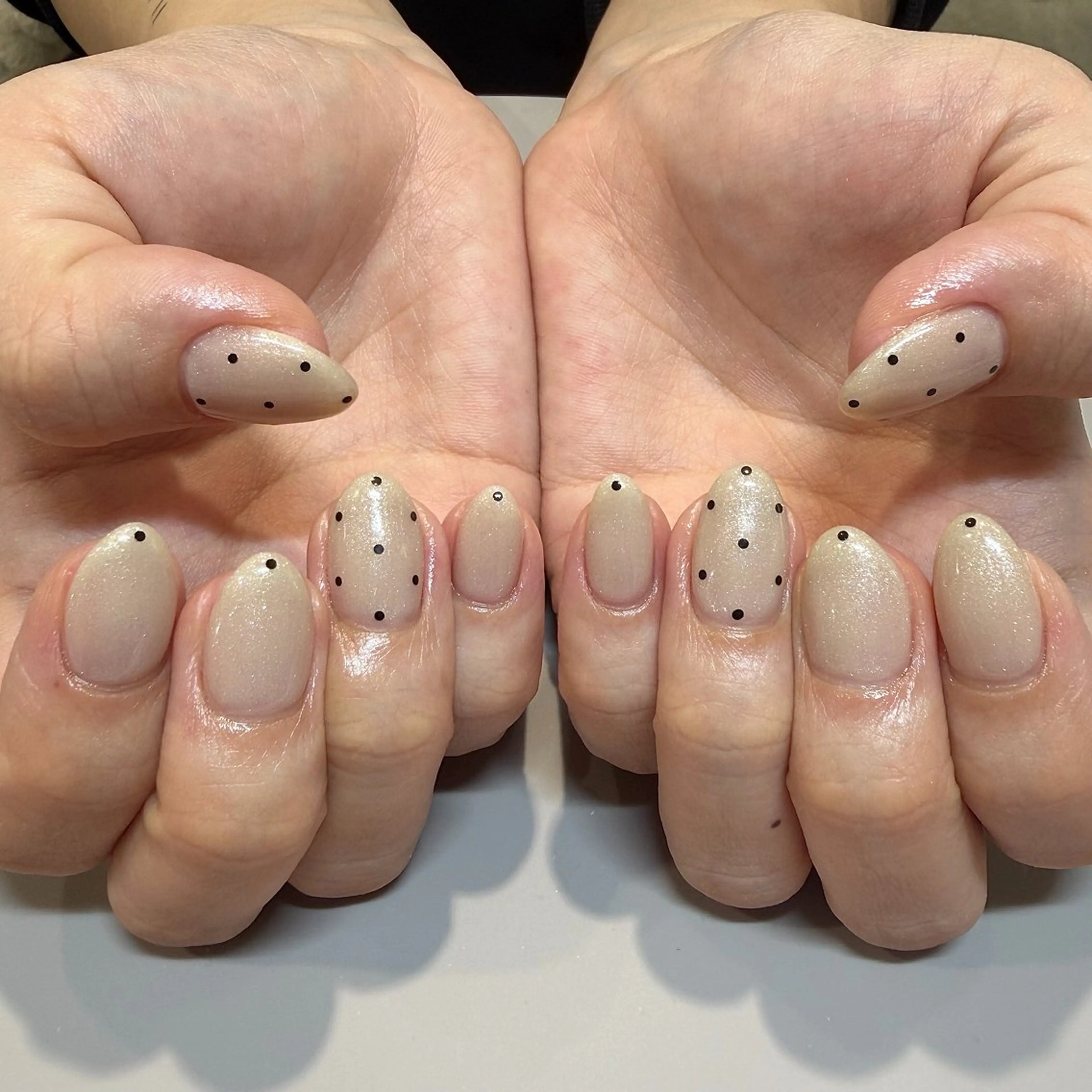 ネイル ハンドネイル 小野澤 紗智のネイルデザイン