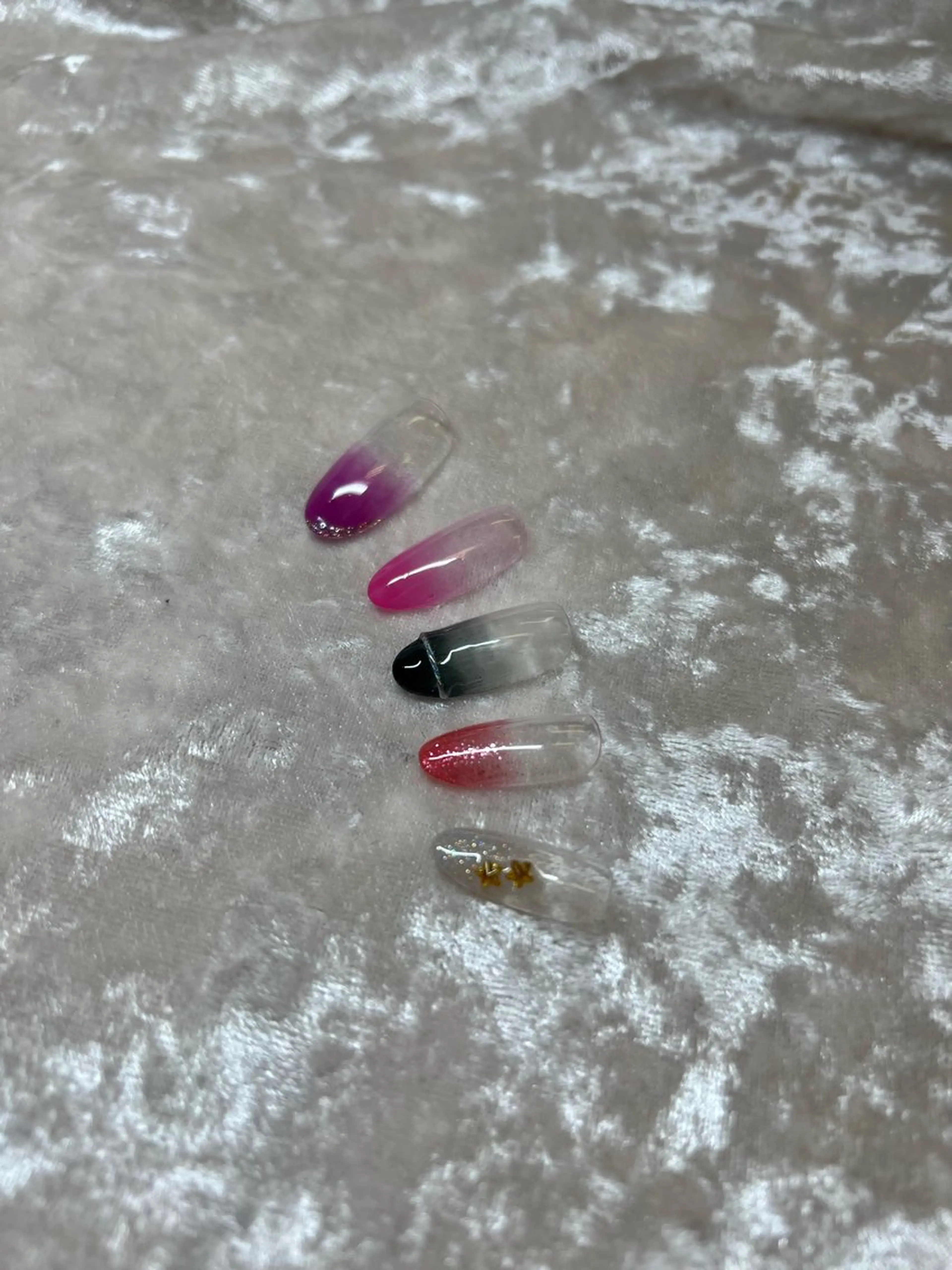 ネイル アートネイル グラデーション Nail&EyeLash Vinaゆめタウン呉店所属・VinaNail sakuraのネイルデザイン