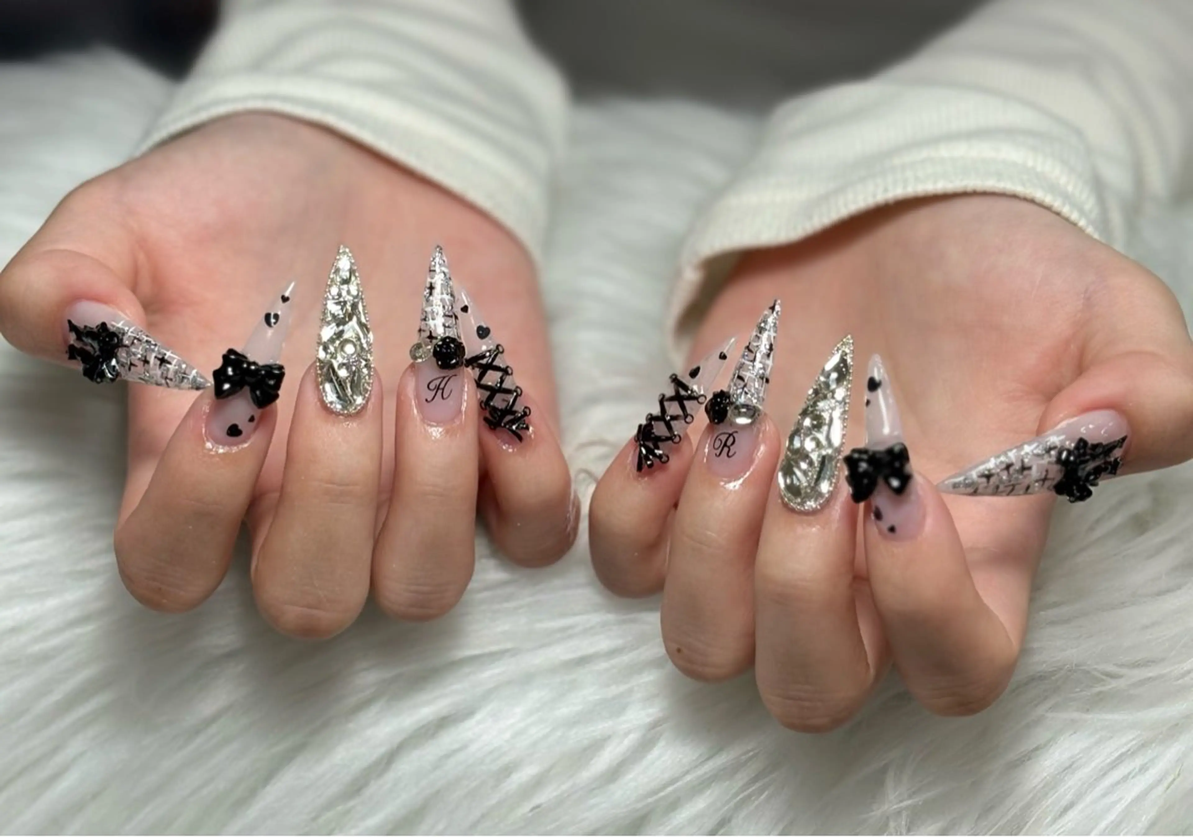 ネイル アートネイル 長さ出し ジェルネイル マグネットネイル ニュアンスネイル なな_ CloudyChanのネイルデザイン