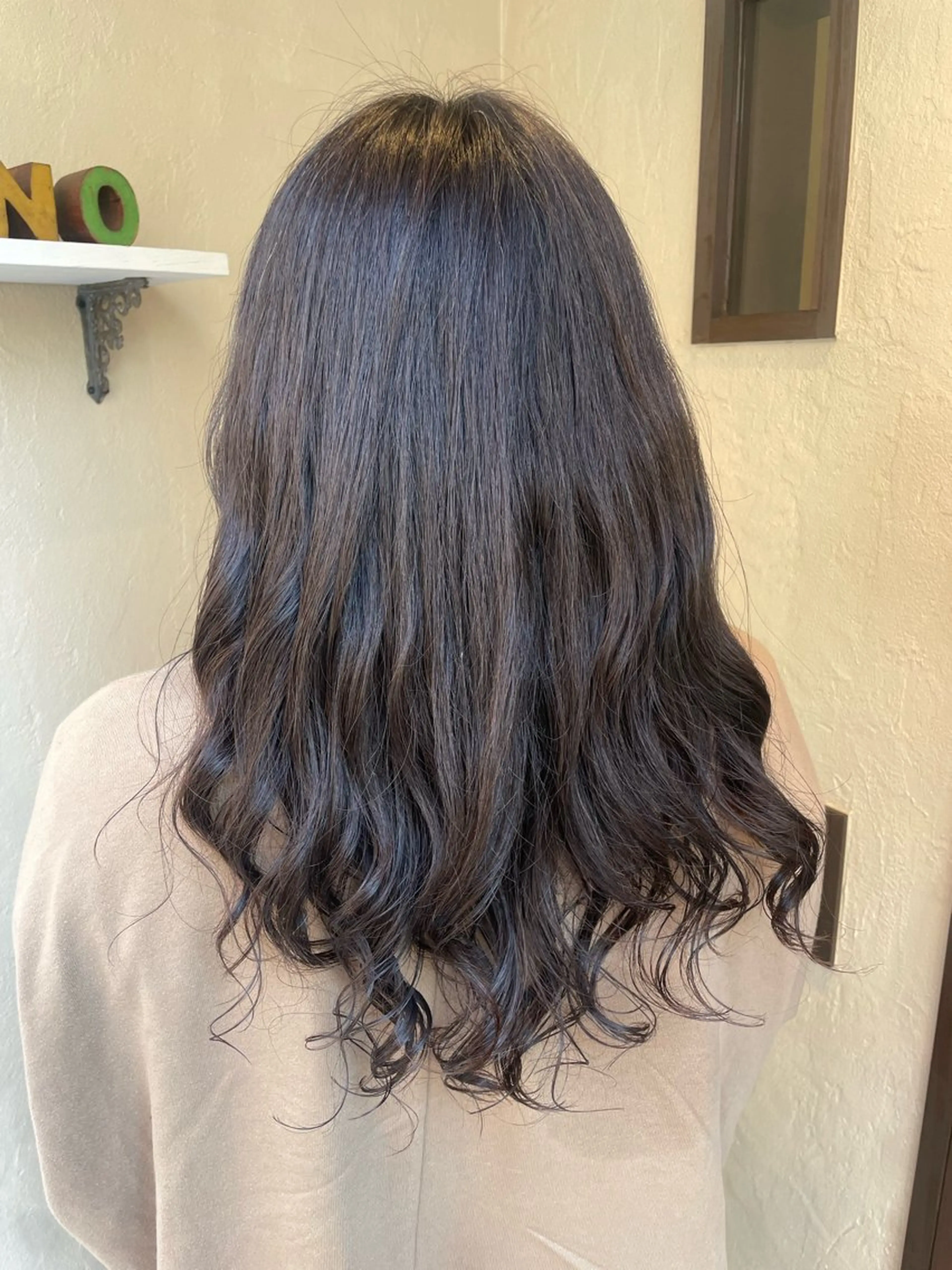 ロング カット パーマ 大庭 萌瑚のヘアスタイル